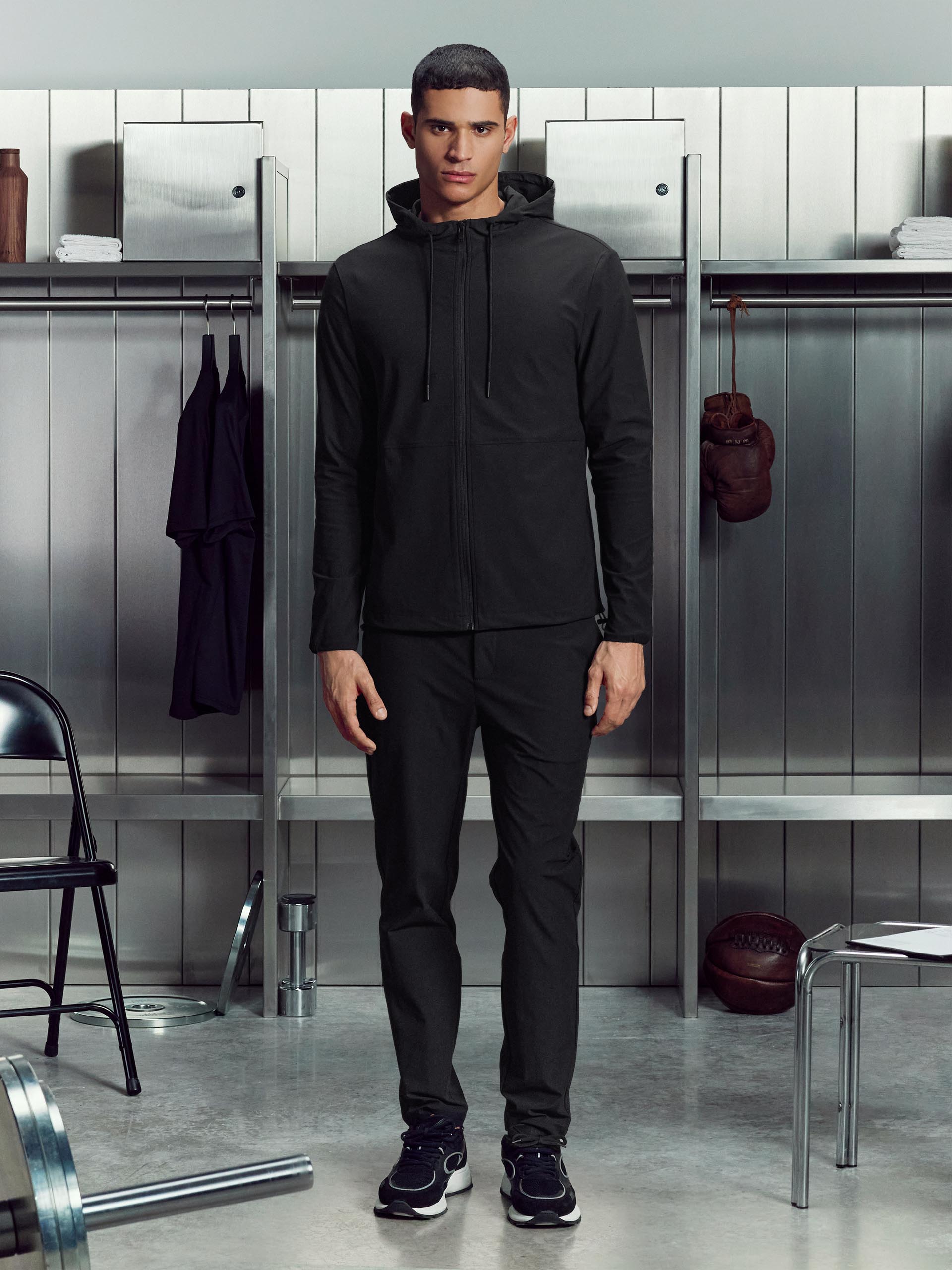 Mens 24 Hour Windbreaker in Black