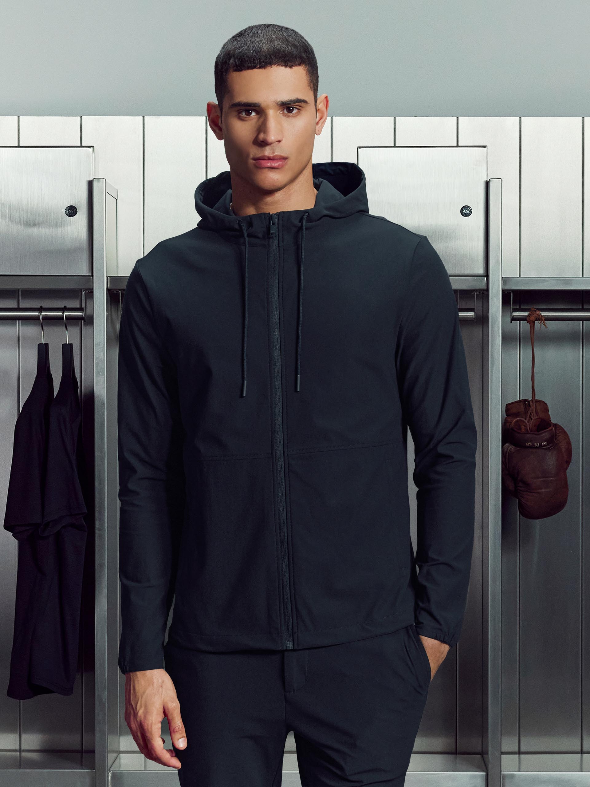 Mens 24 Hour Windbreaker in Navy