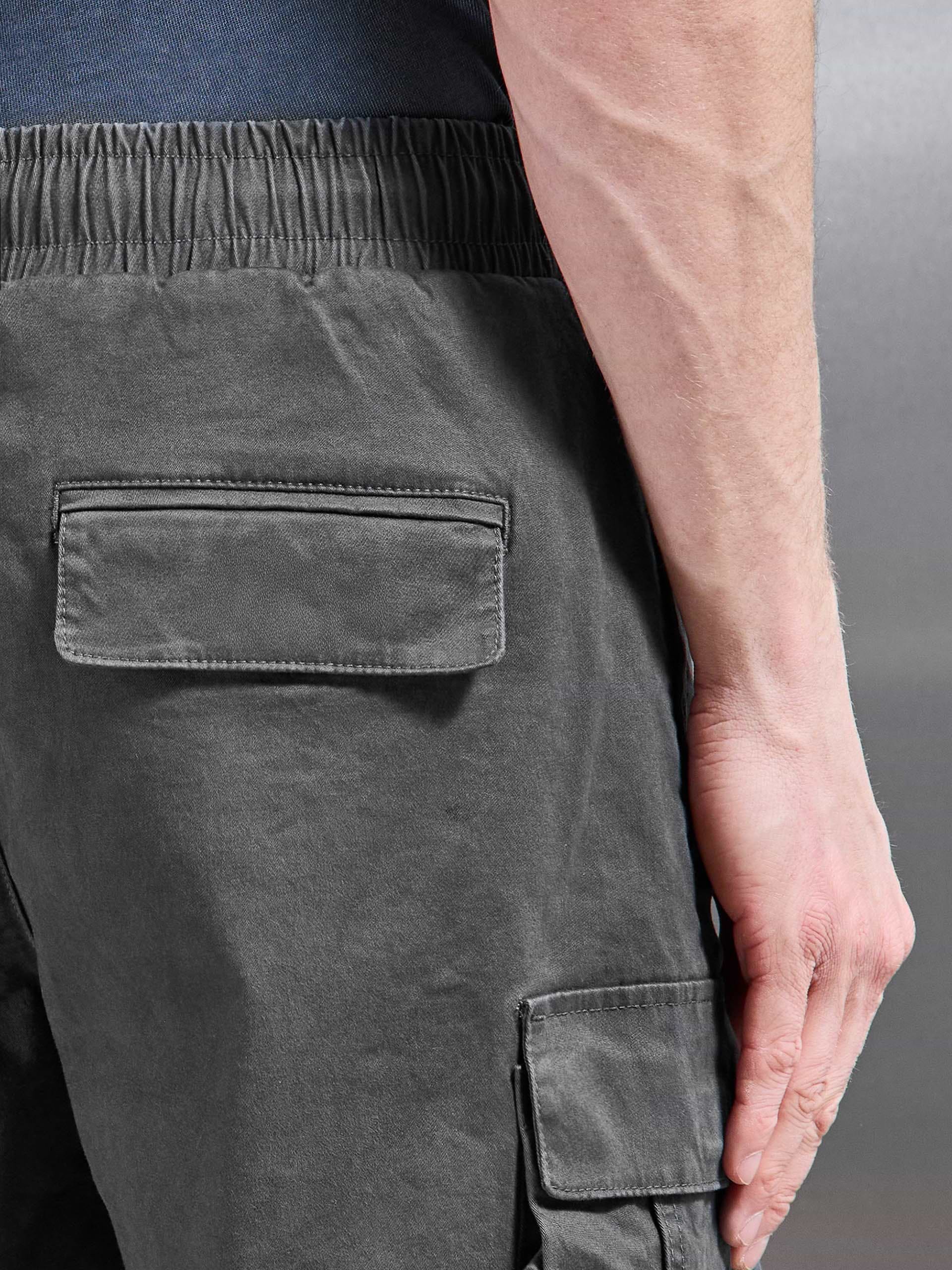 3D Cotton Cargo Short in Grey