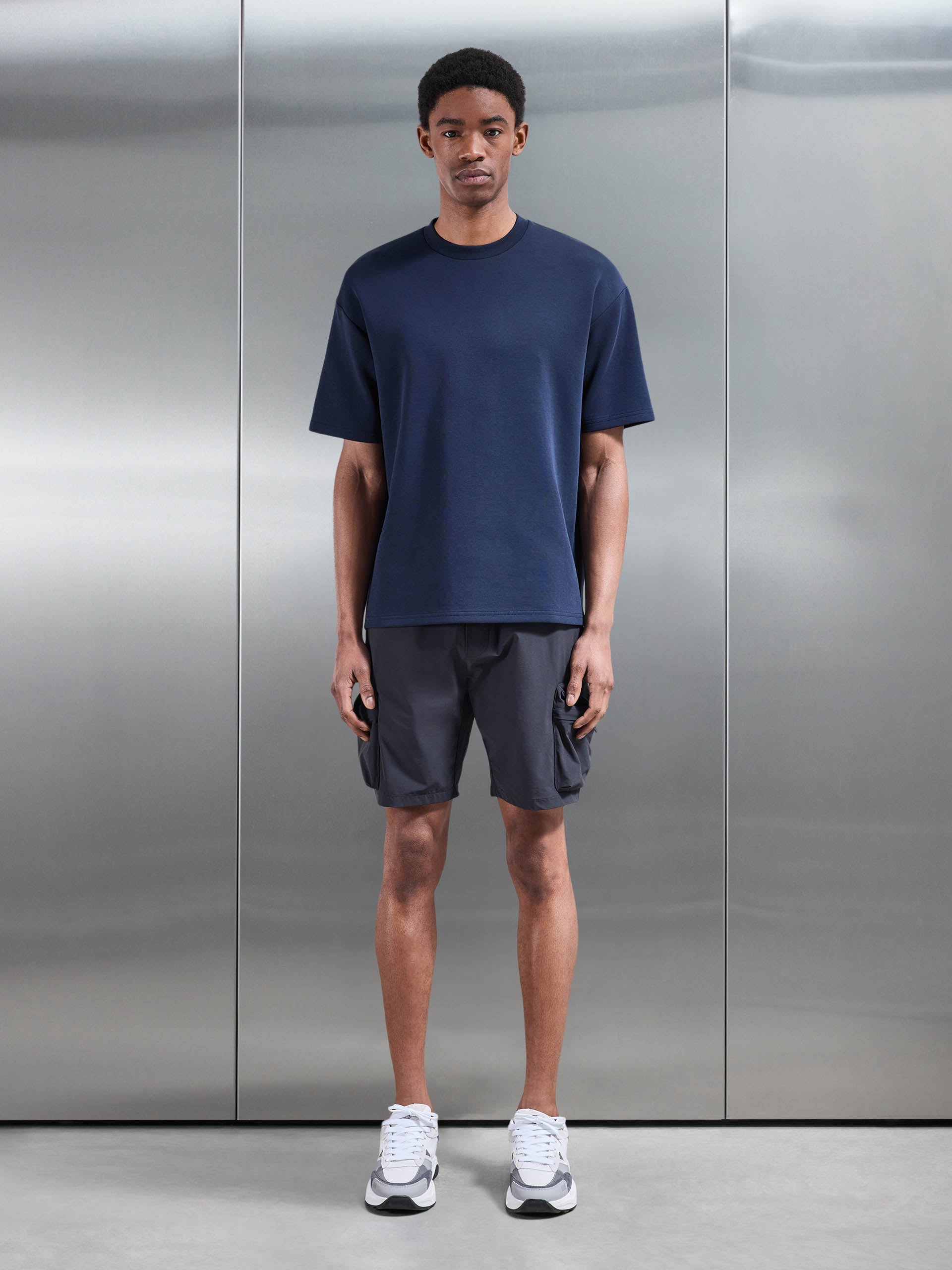 Mens 3D Pocket Cargo Short in Grey