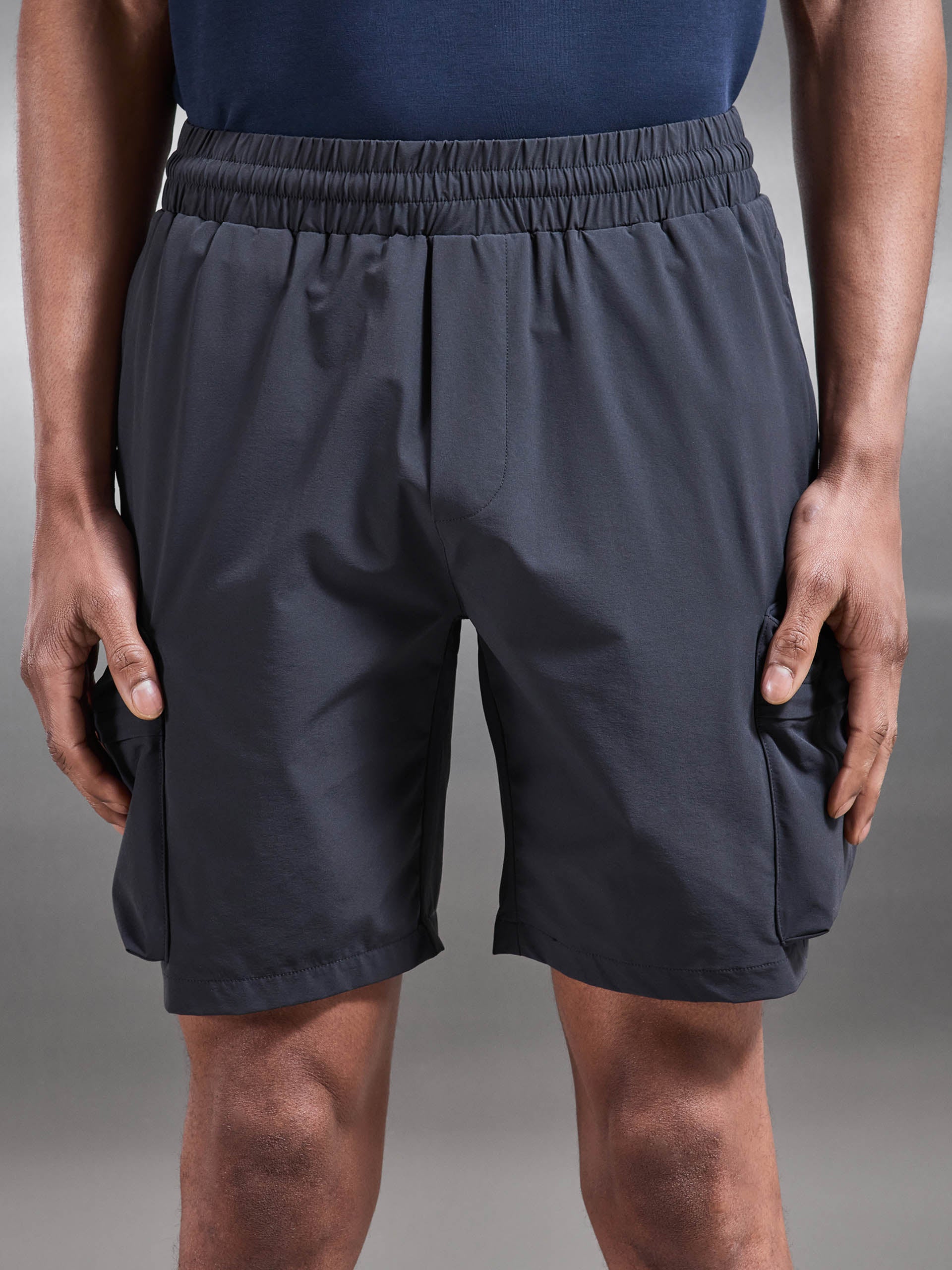 Mens 3D Pocket Cargo Short in Grey