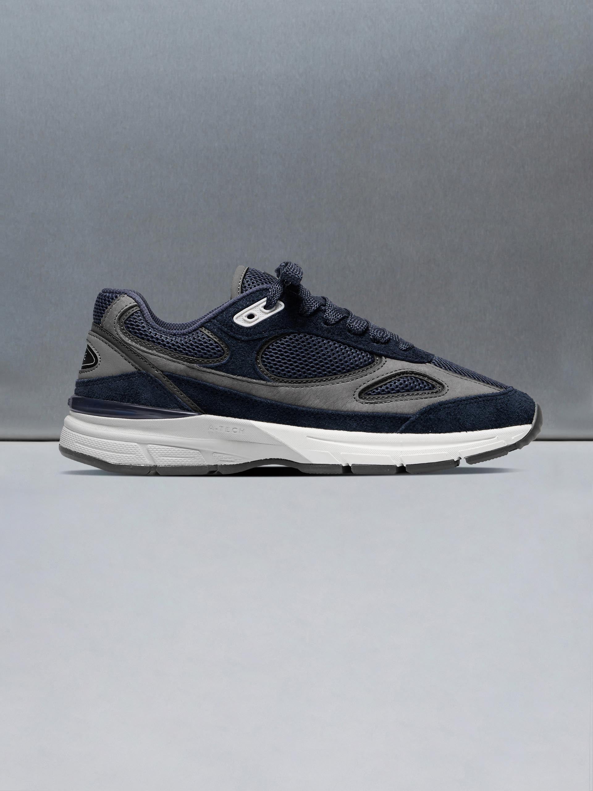 Mens A-Tech 18 in Navy