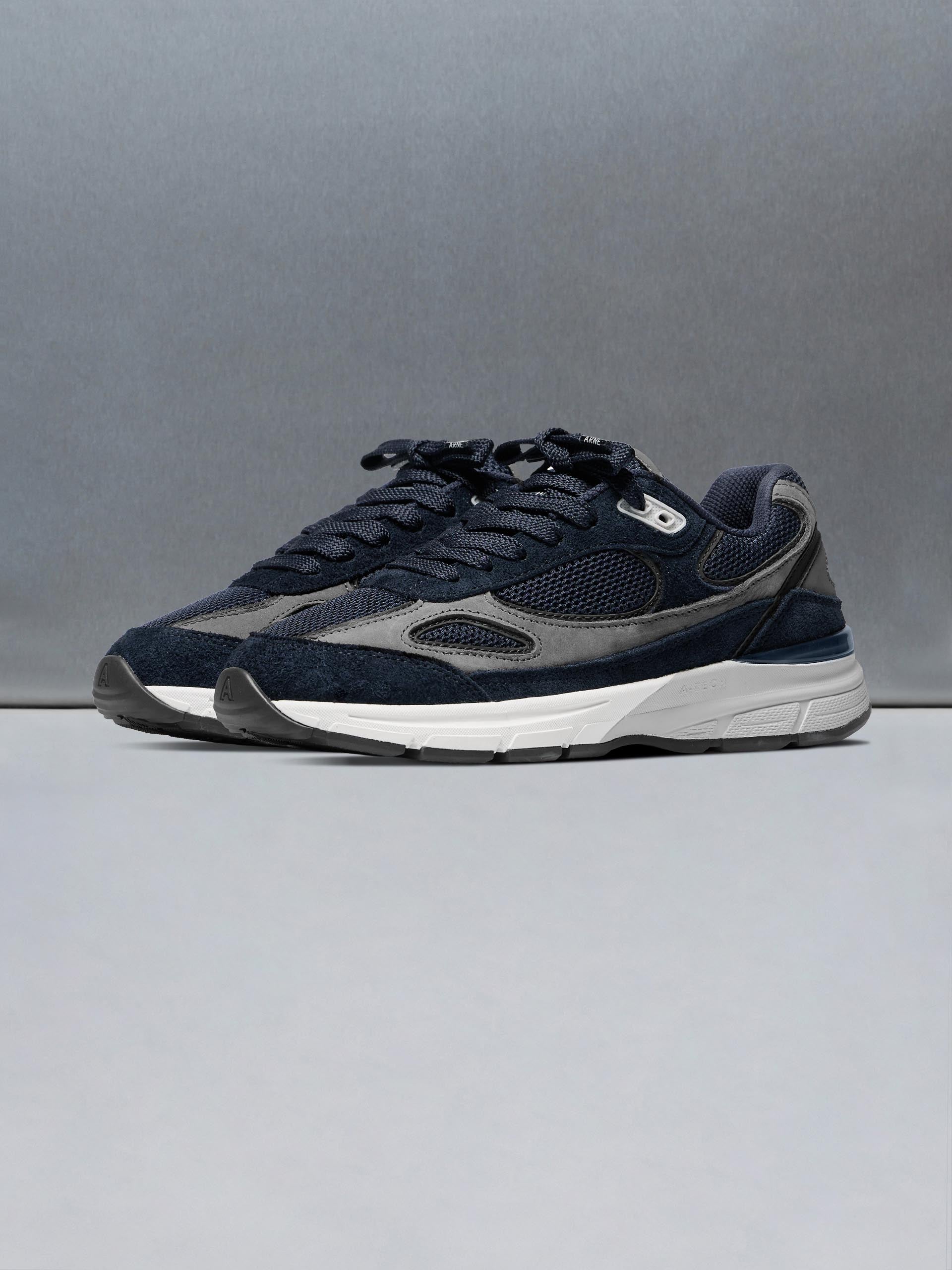 Mens A-Tech 18 in Navy