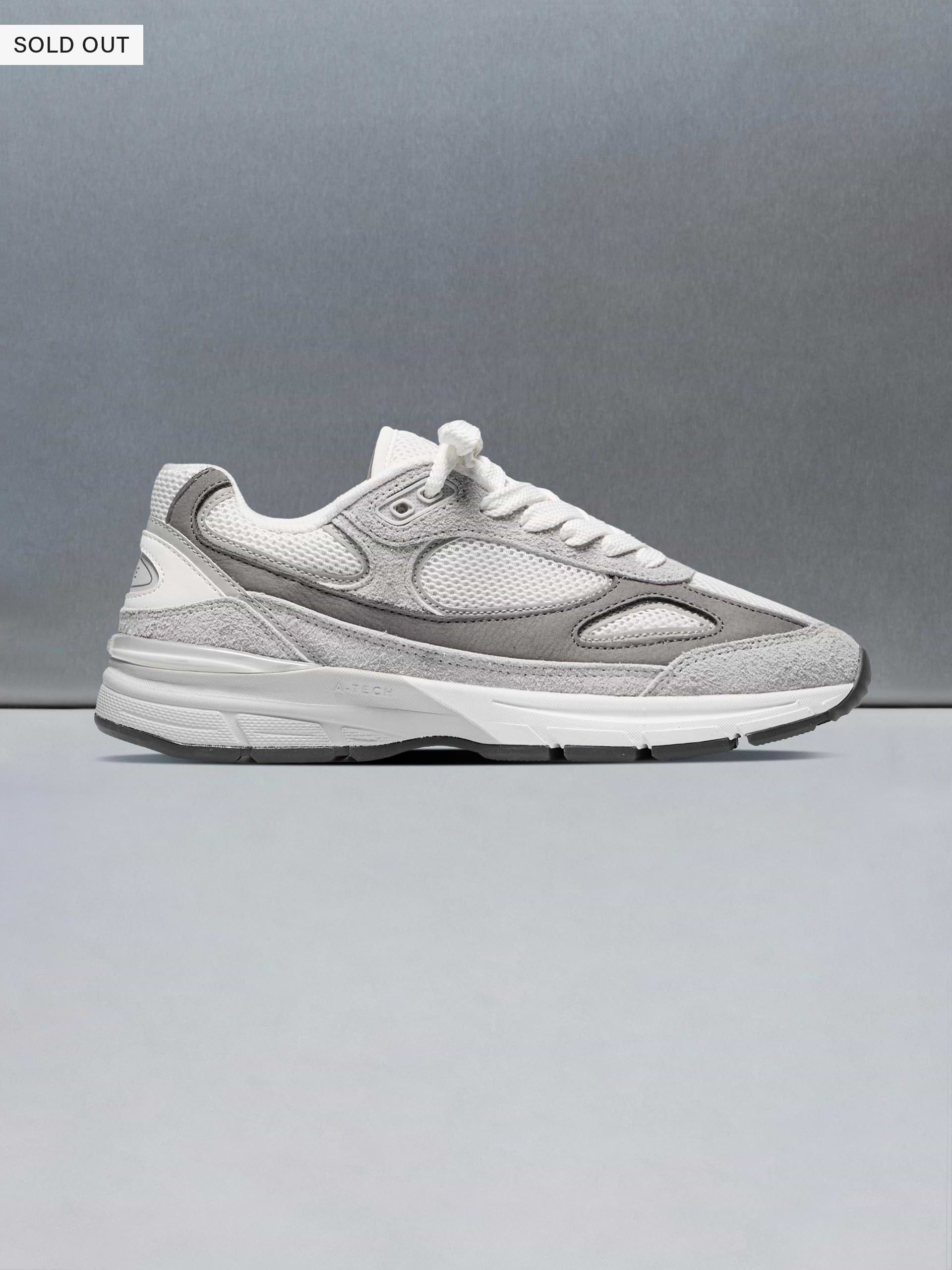 A- Tech 18 in White Grey