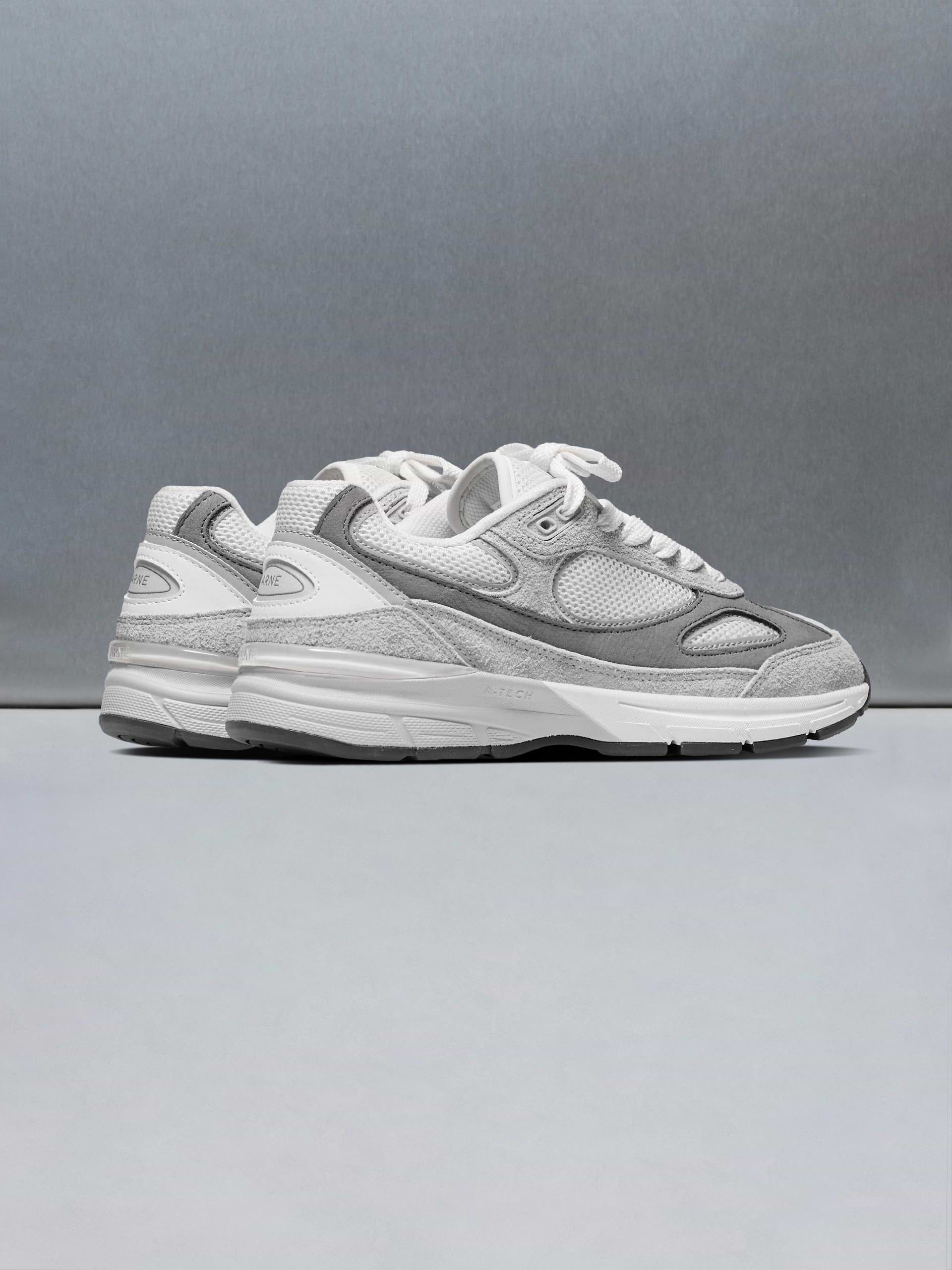 A-Tech 18 in White Grey