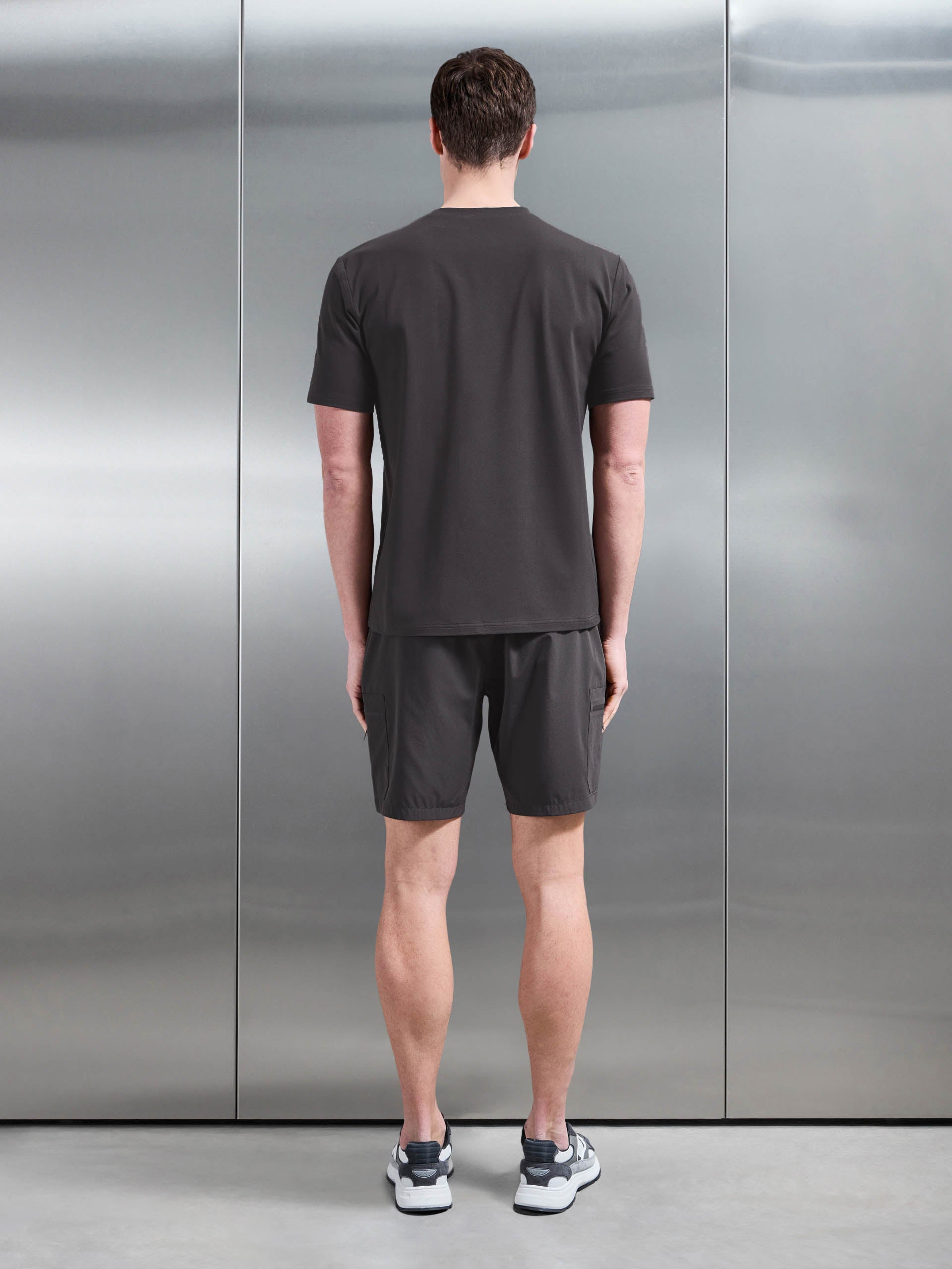 Mens Active Cargo Short in Grey