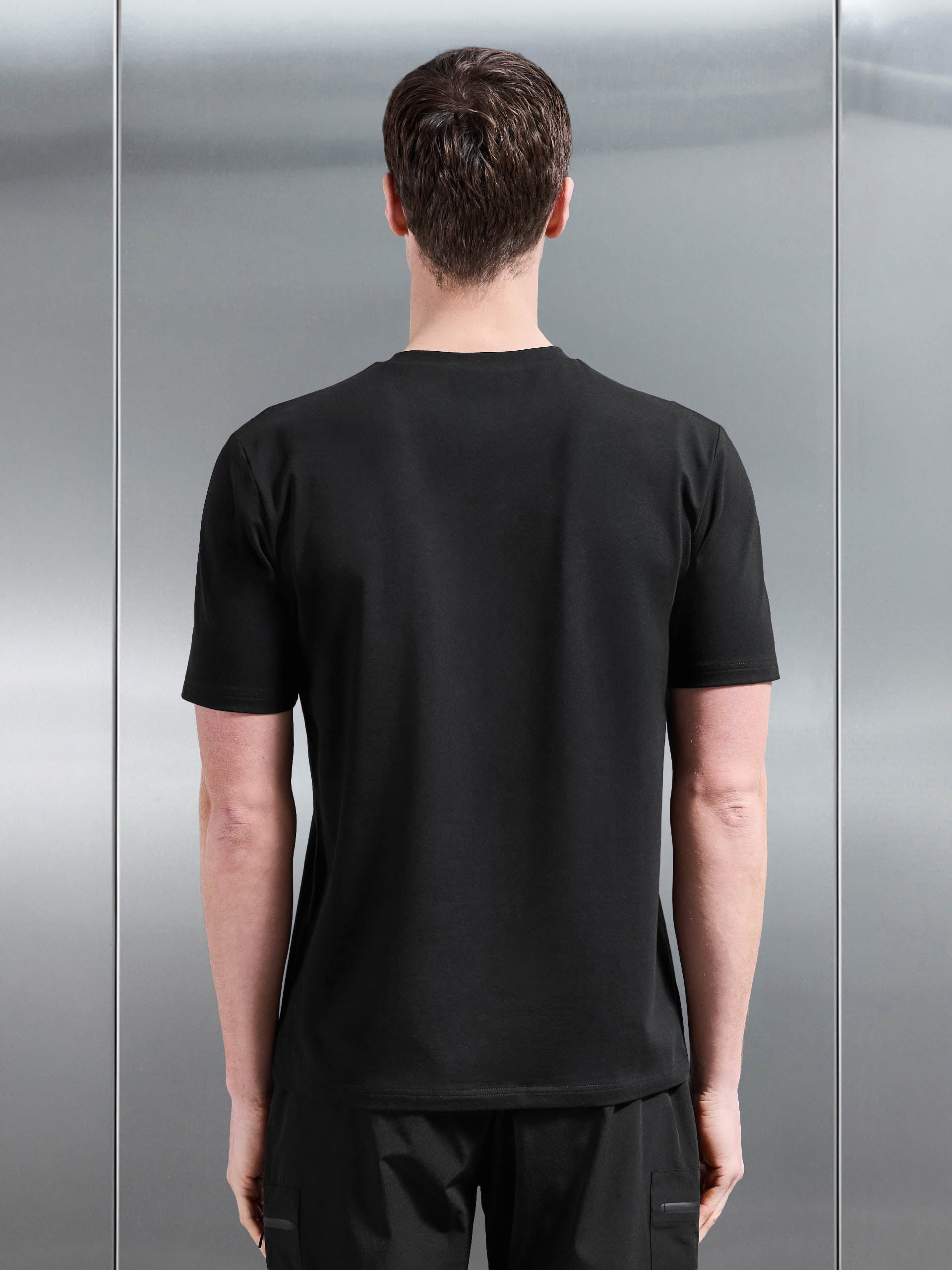 Mens Active Cargo T-Shirt in Black