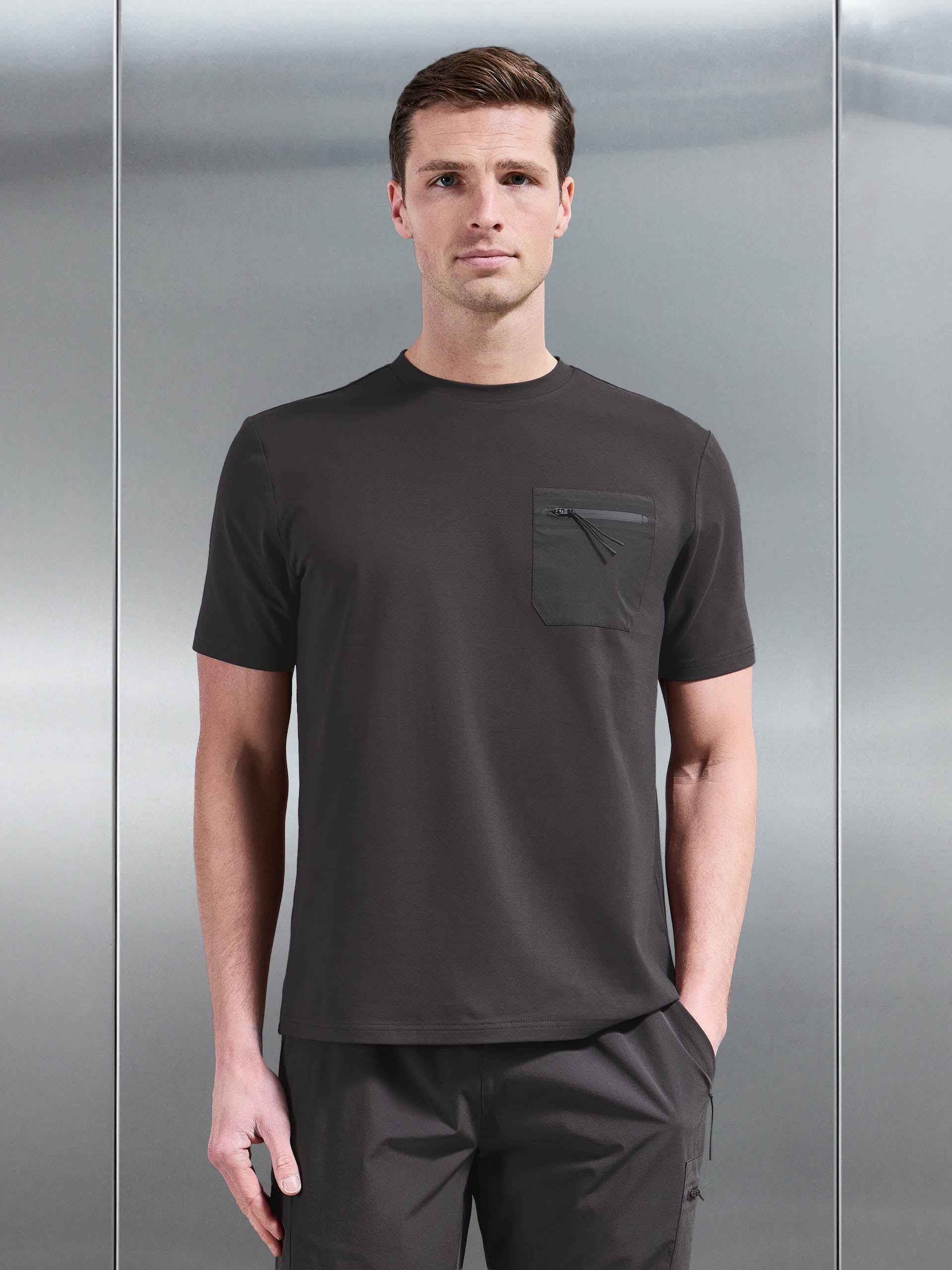 Mens Active Cargo T-Shirt in Grey