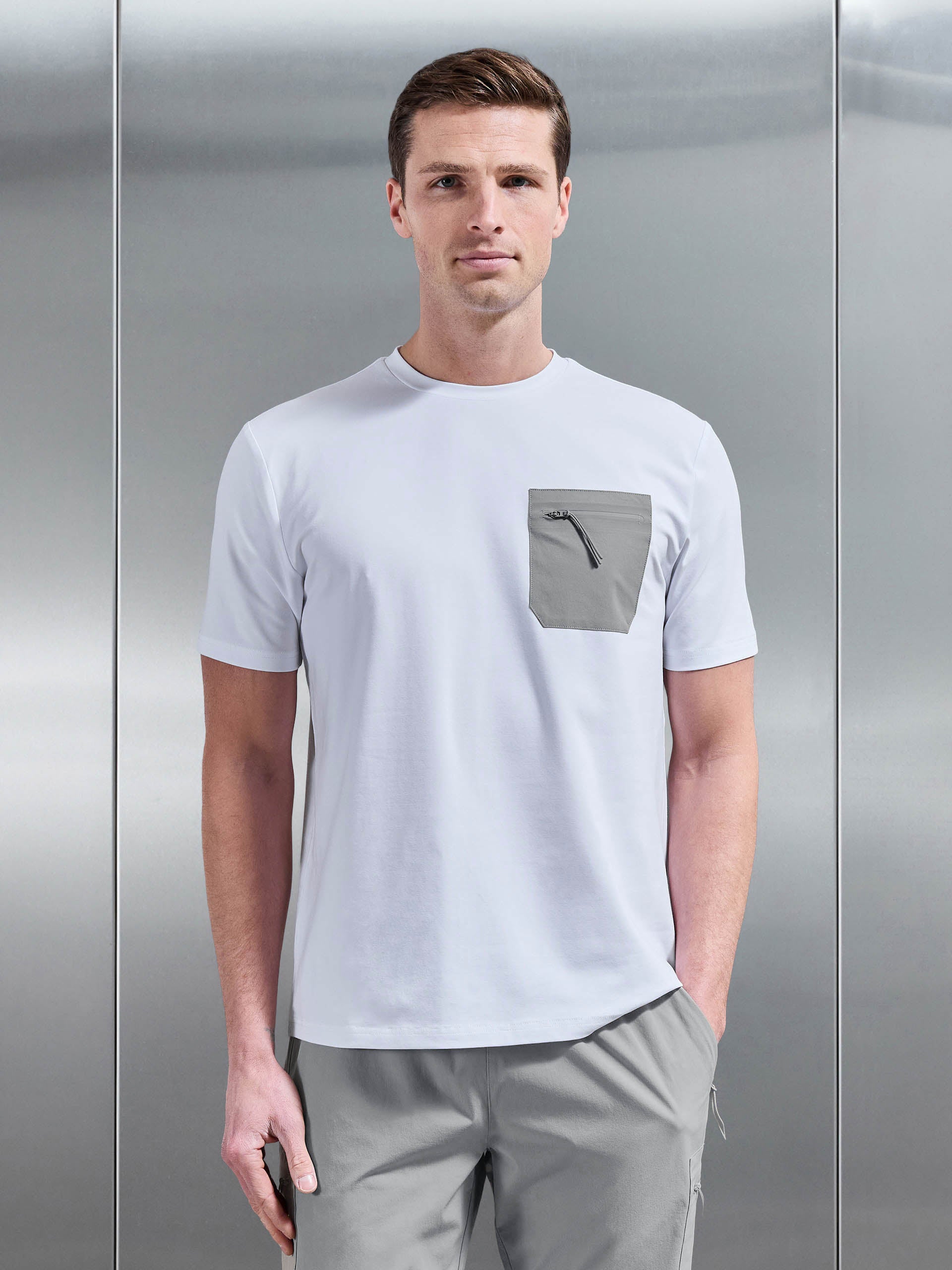 Mens Active Cargo T-Shirt in White Mid Grey