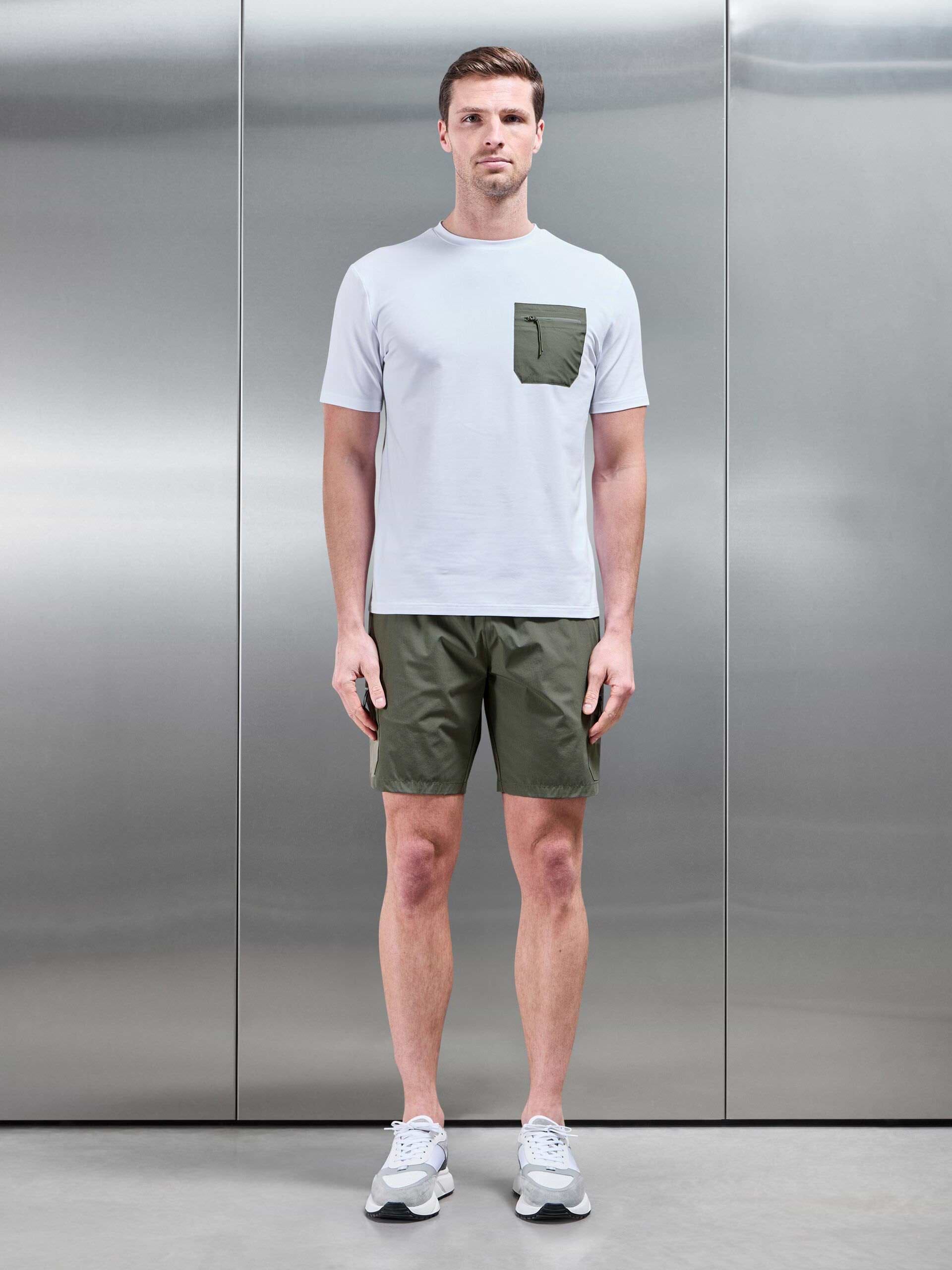 Mens Active Cargo T-Shirt in White Olive