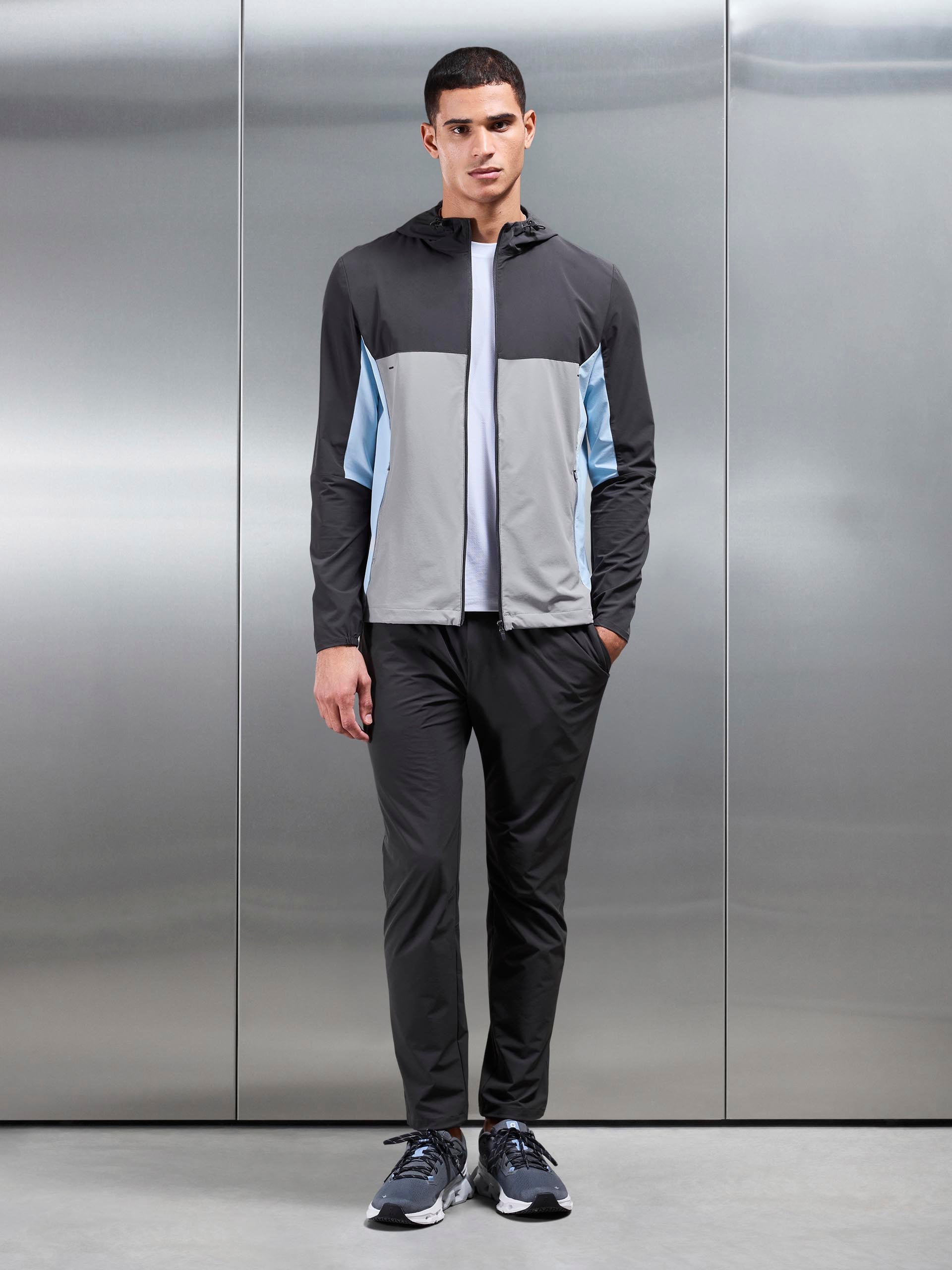 Mens Active Colour Block Windbreaker in Mid Grey