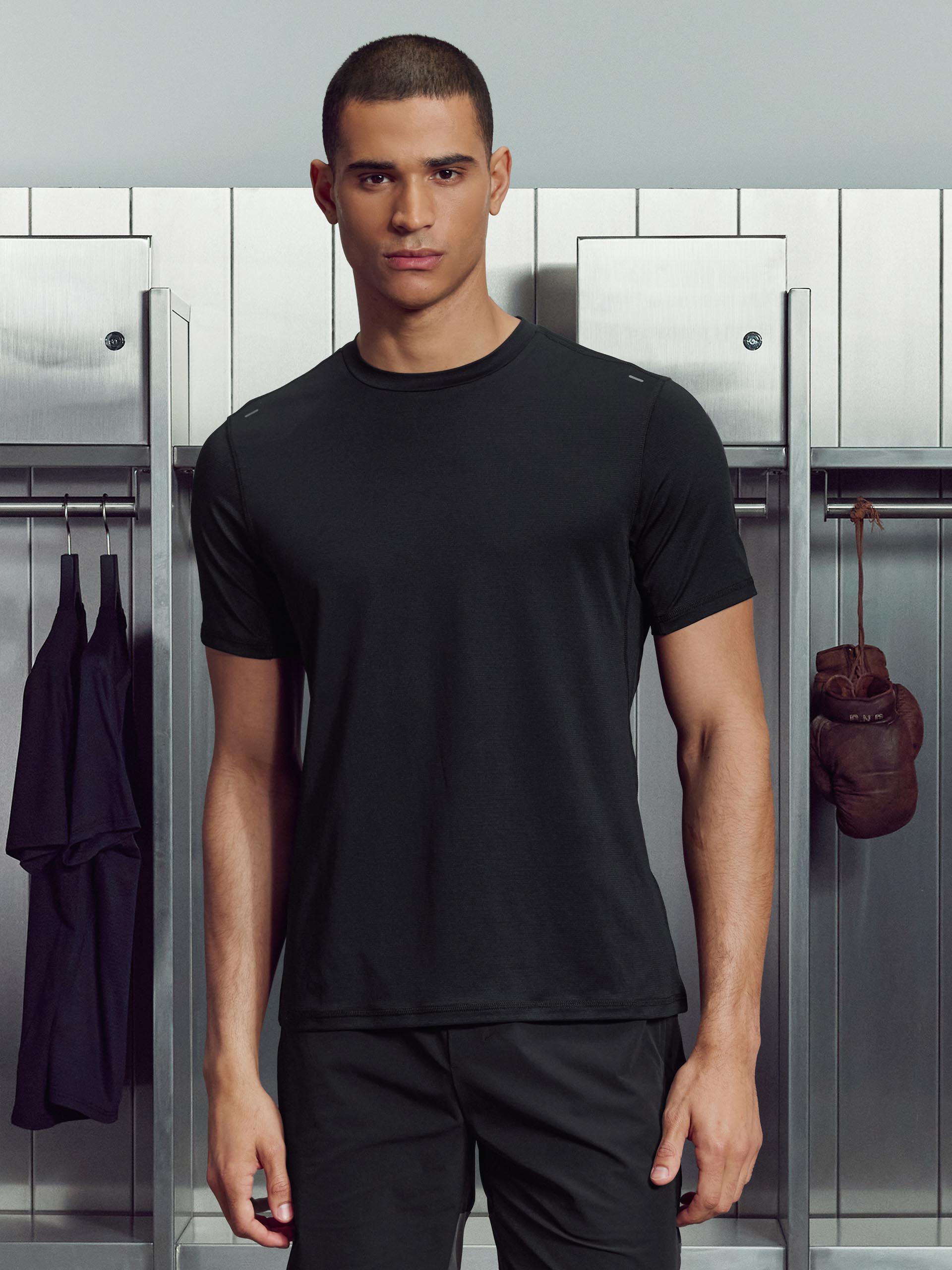Mens Active Essential T-Shirt in Black