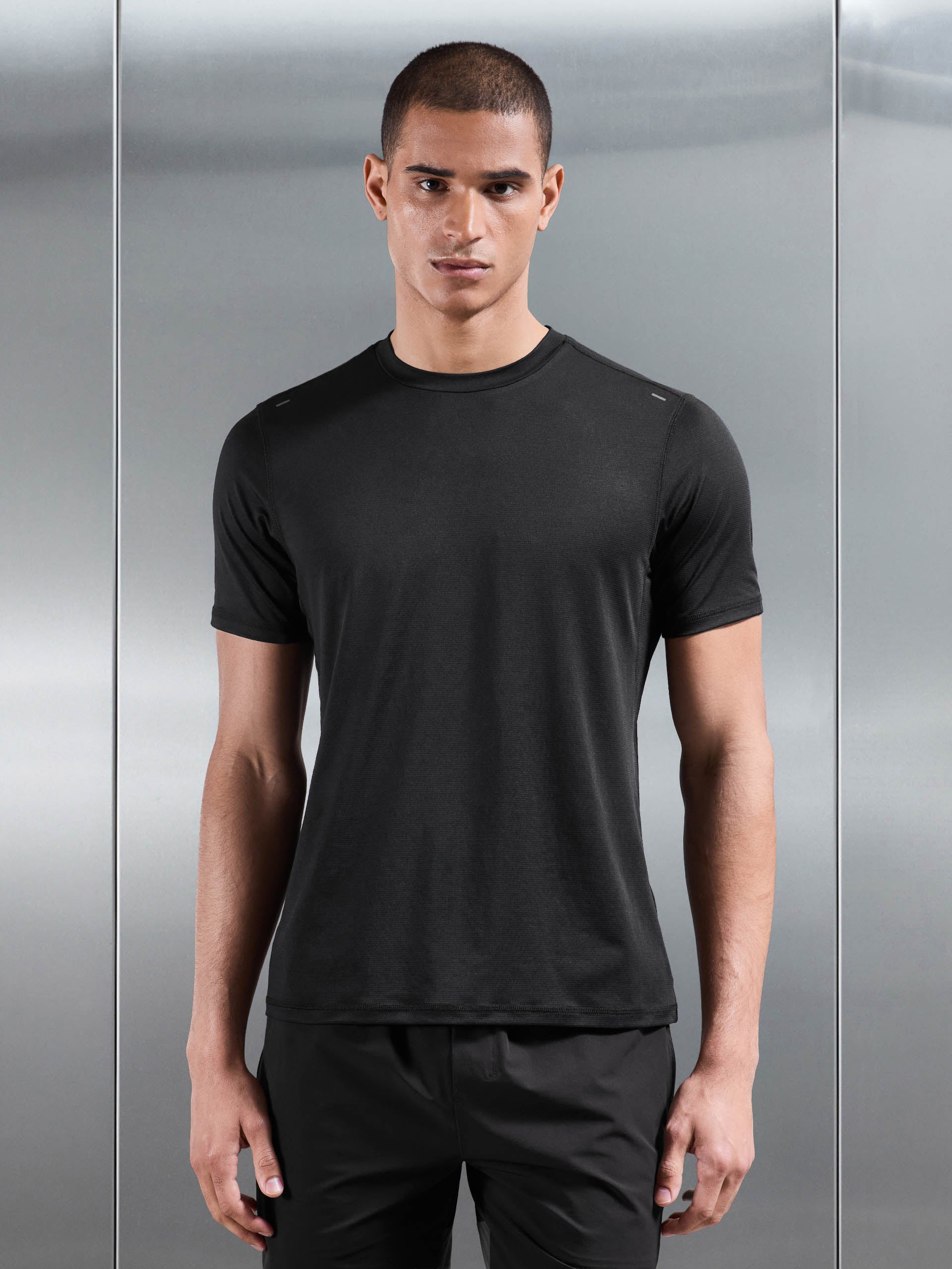 Mens Active Essential T-Shirt in Black
