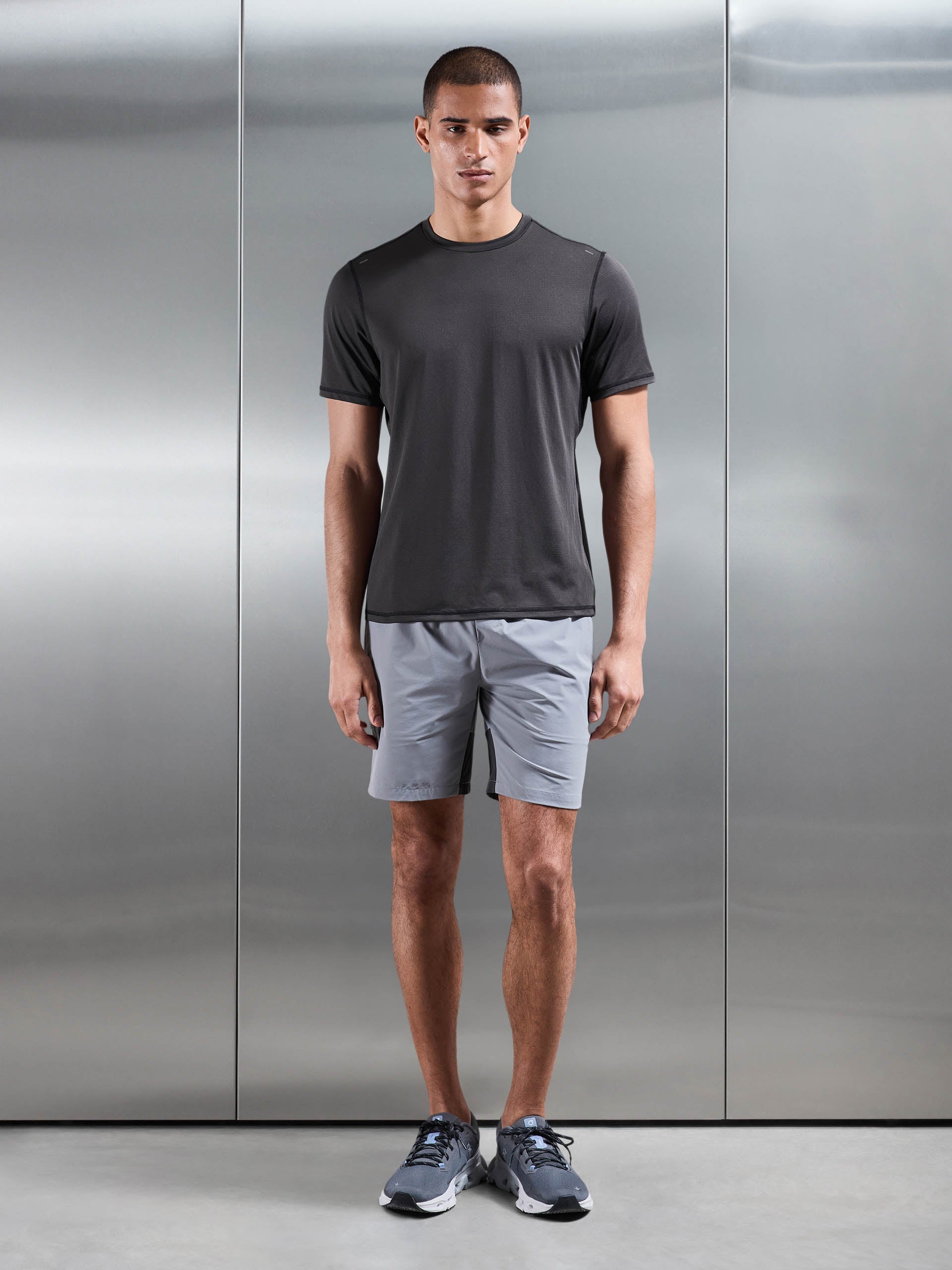 Mens Active Essential T-Shirt in Grey