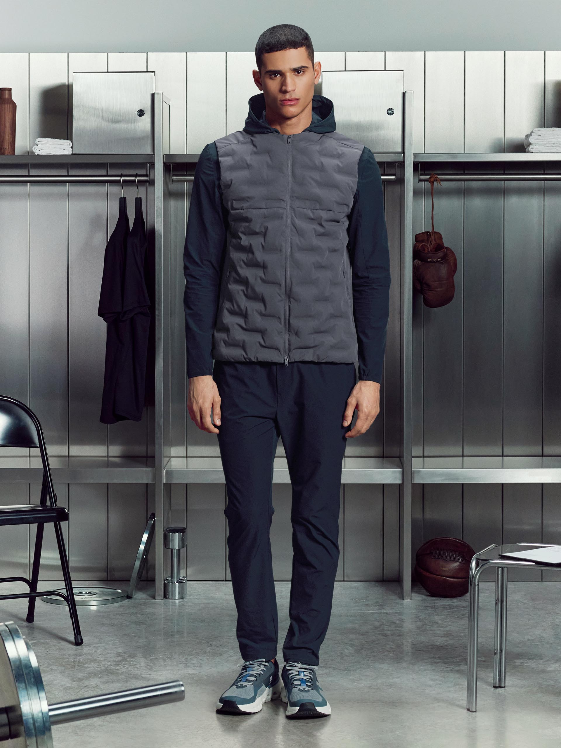 Mens Active Gilet in Grey