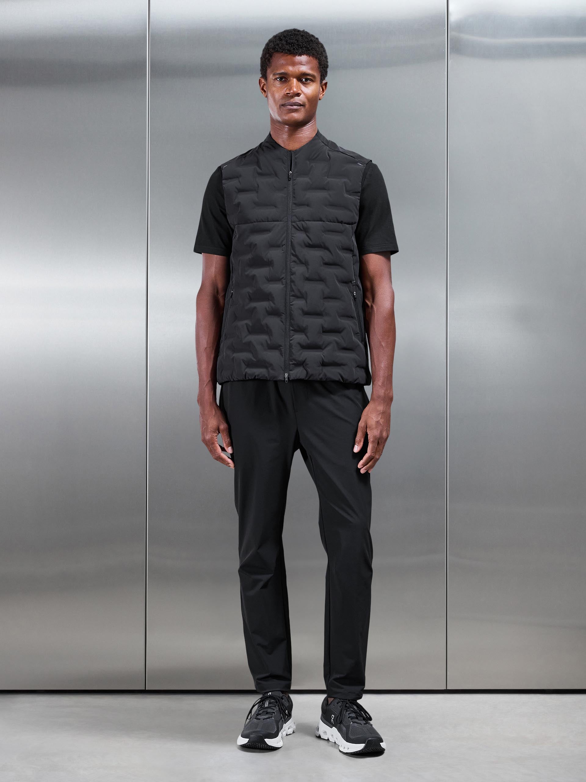 Mens Active Gilet in Black