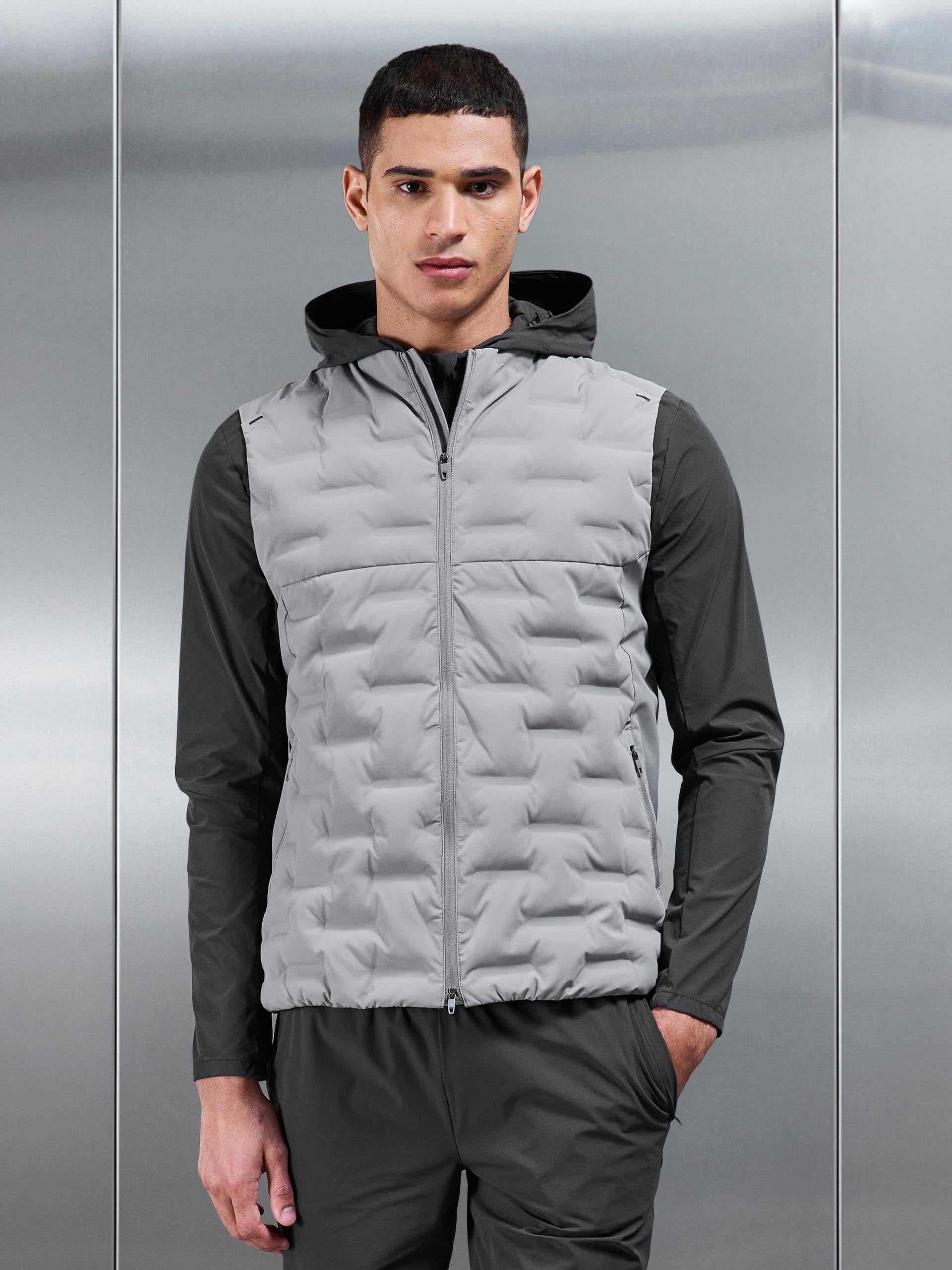 Mens Active Gilet in Mid Grey
