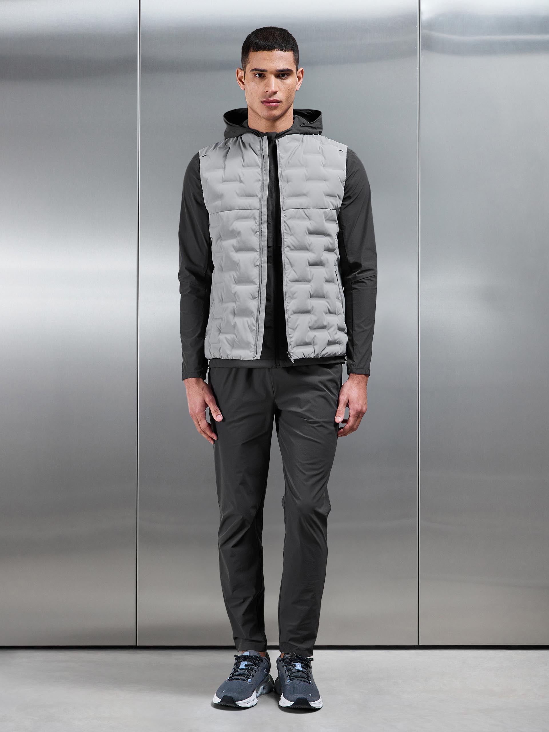 Mens Active Gilet in Mid Grey