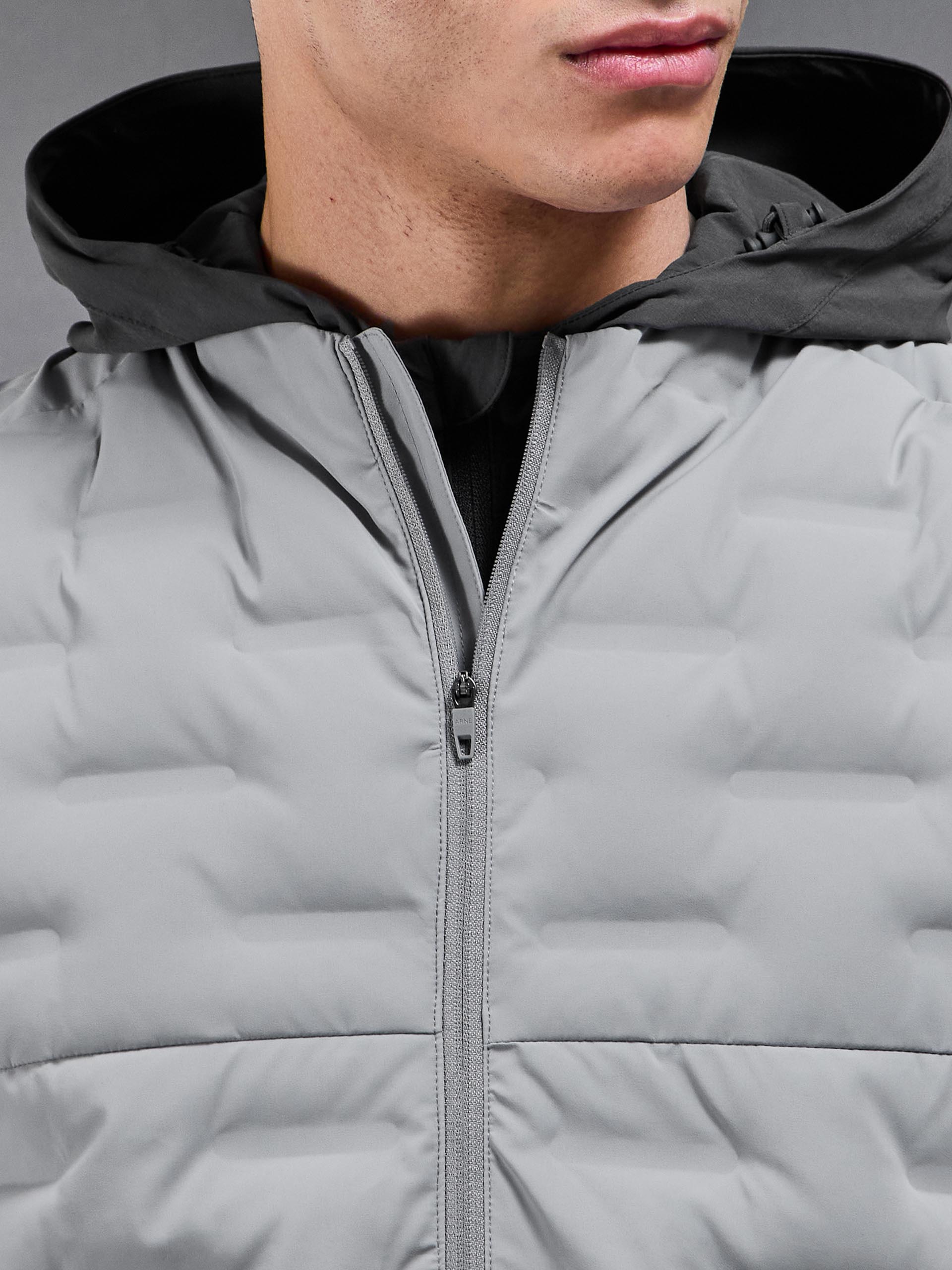 Mens Active Gilet in Mid Grey