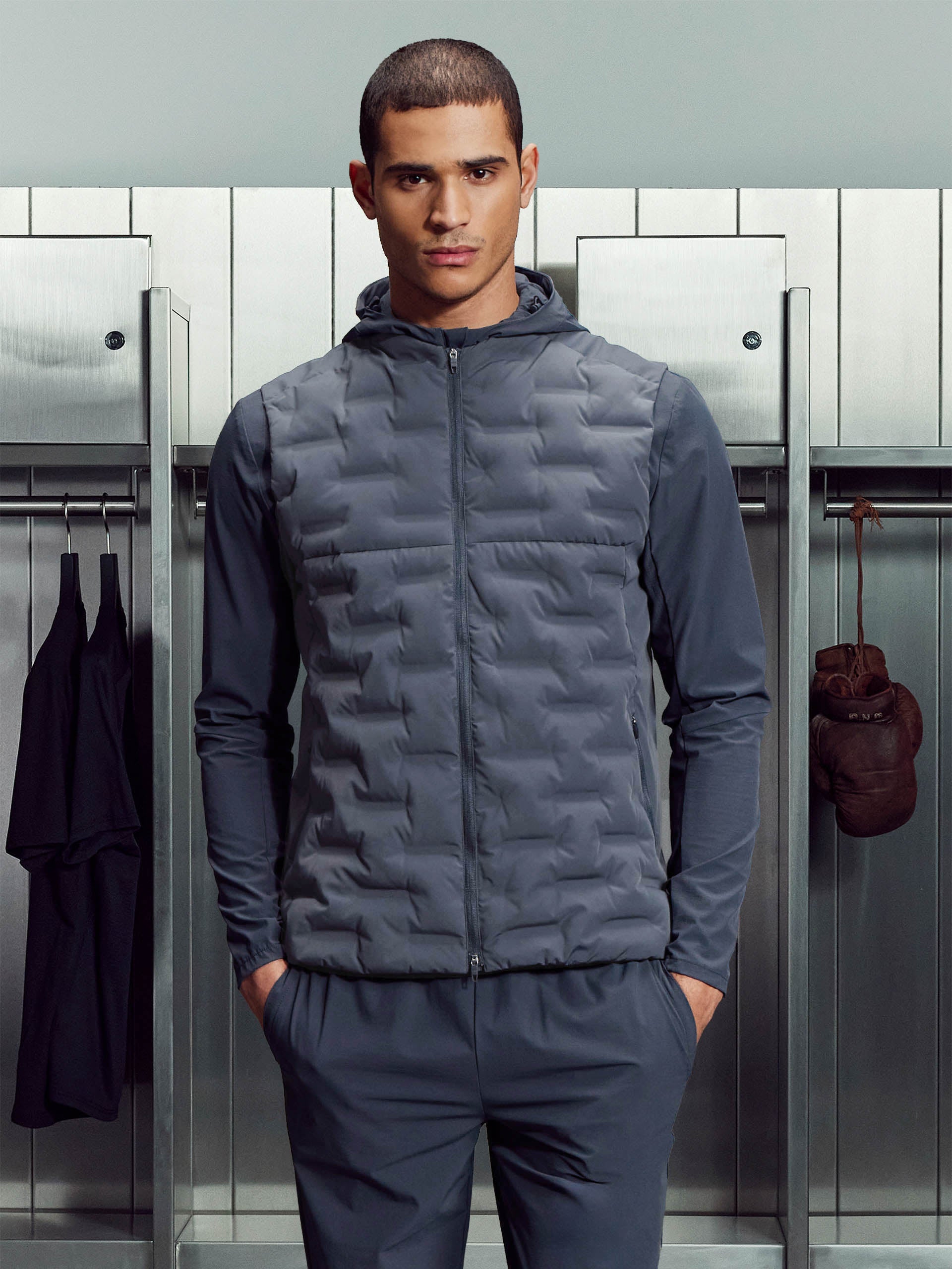 Mens Active Gilet in Slate Blue