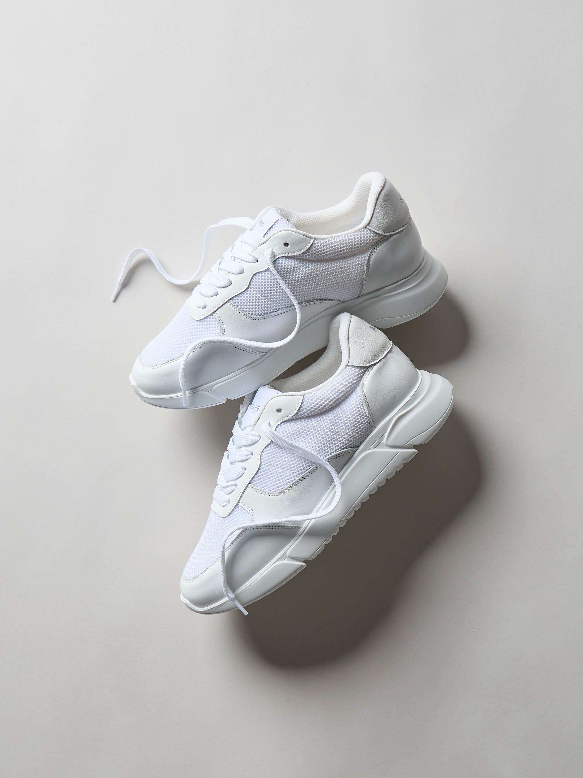 Mens Active Runner in Triple White