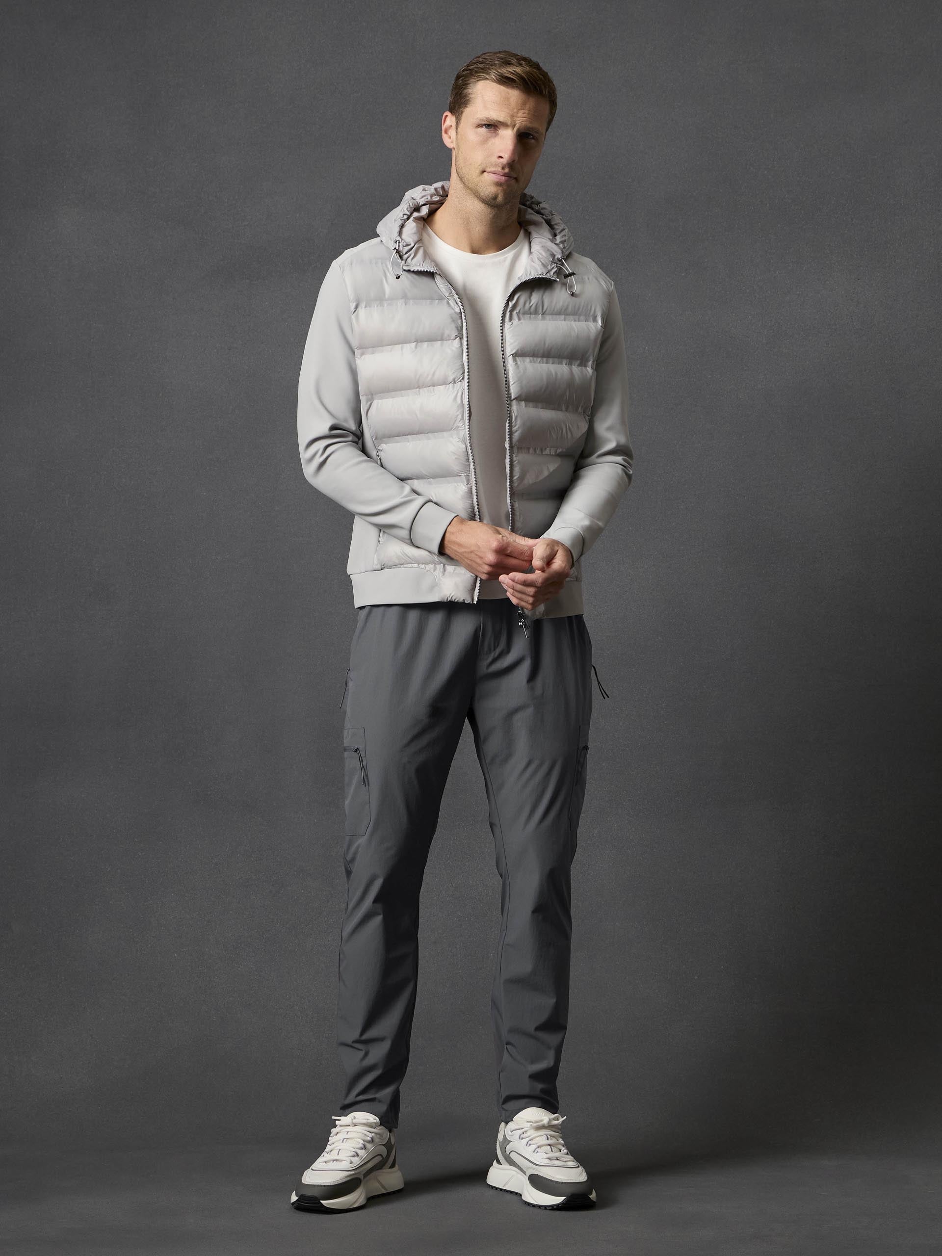 Mens Active Technical Cargo Pant in Grey