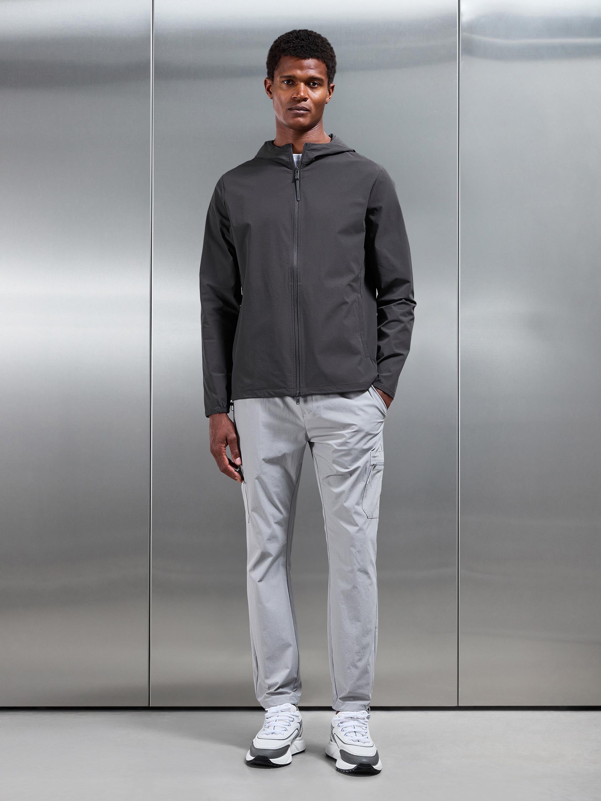 Mens Active Technical Cargo Pant in Mid Grey