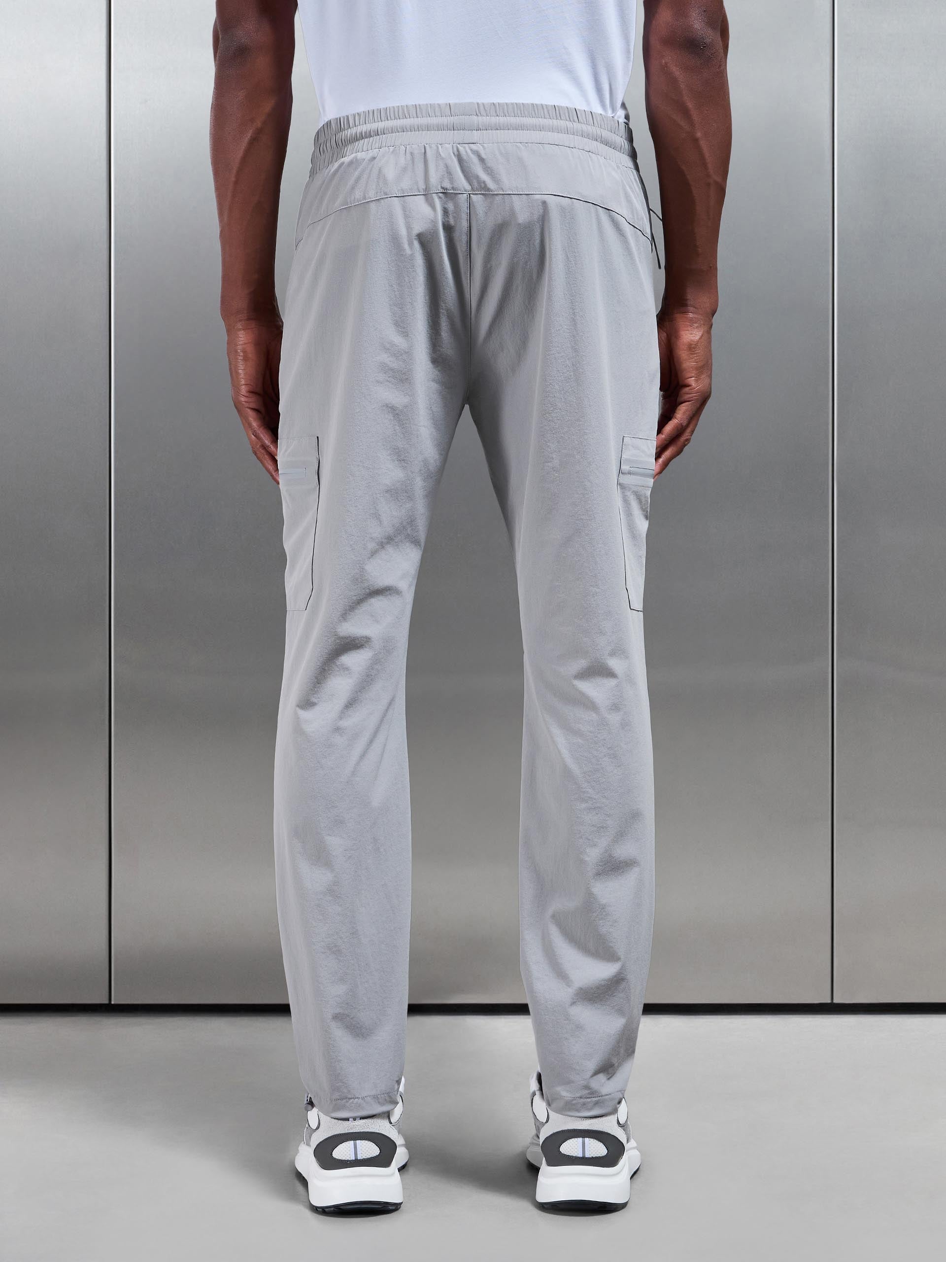 Mens Active Technical Cargo Pant in Mid Grey