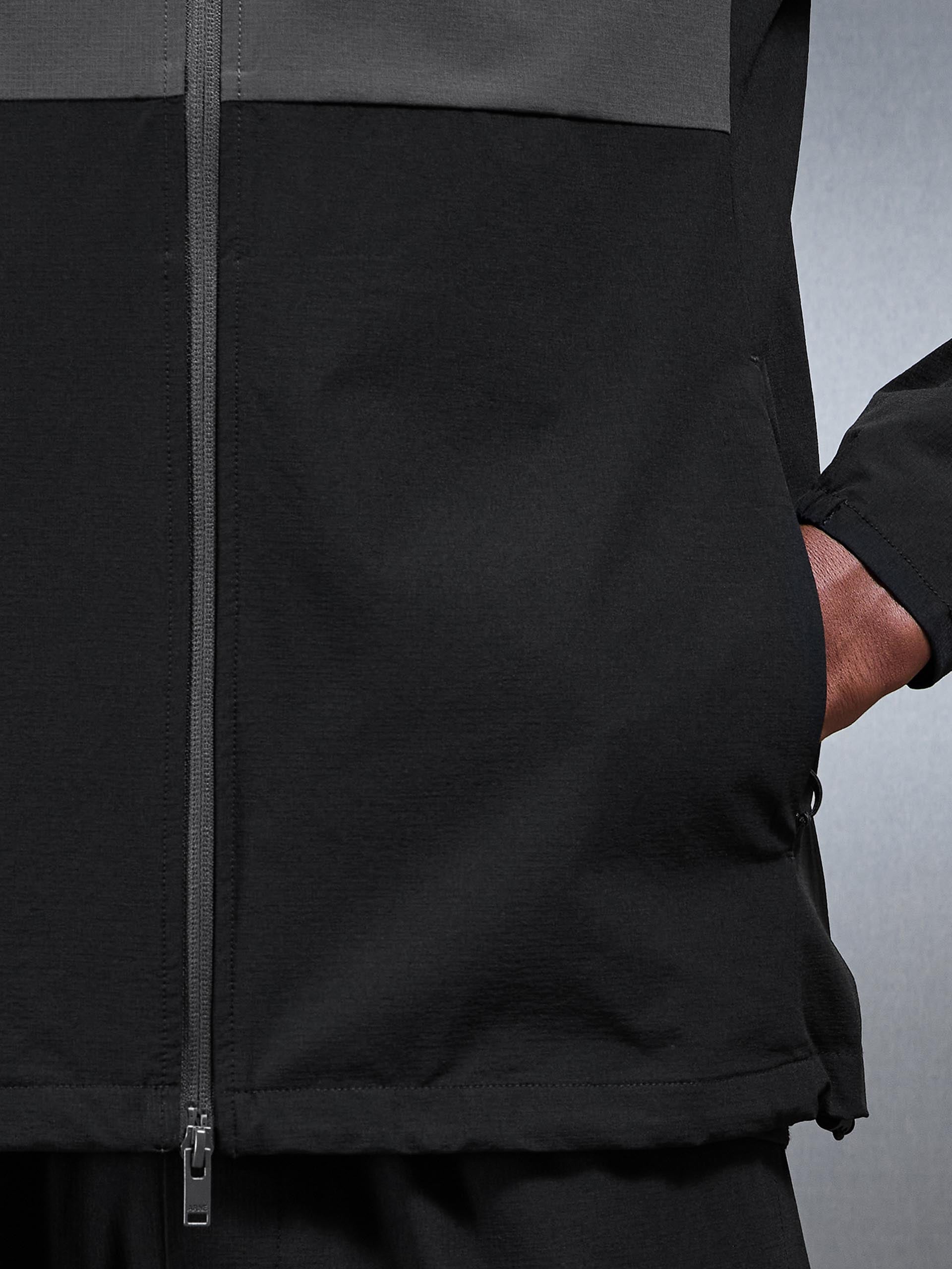 Mens Active Technical Colour Block Windbreaker in Black Grey