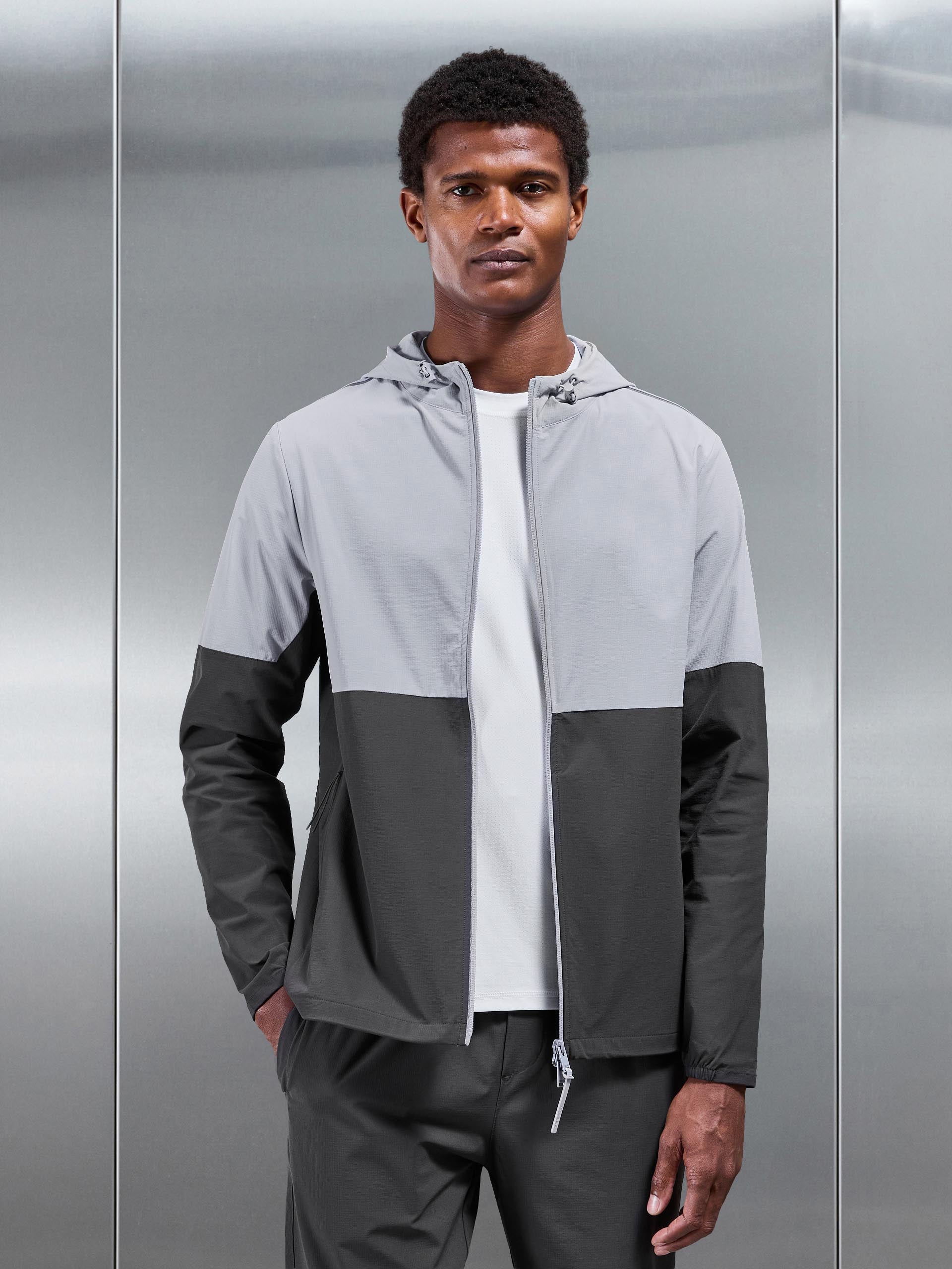 Mens Active Technical Colour Block Windbreaker in Grey Mid Grey