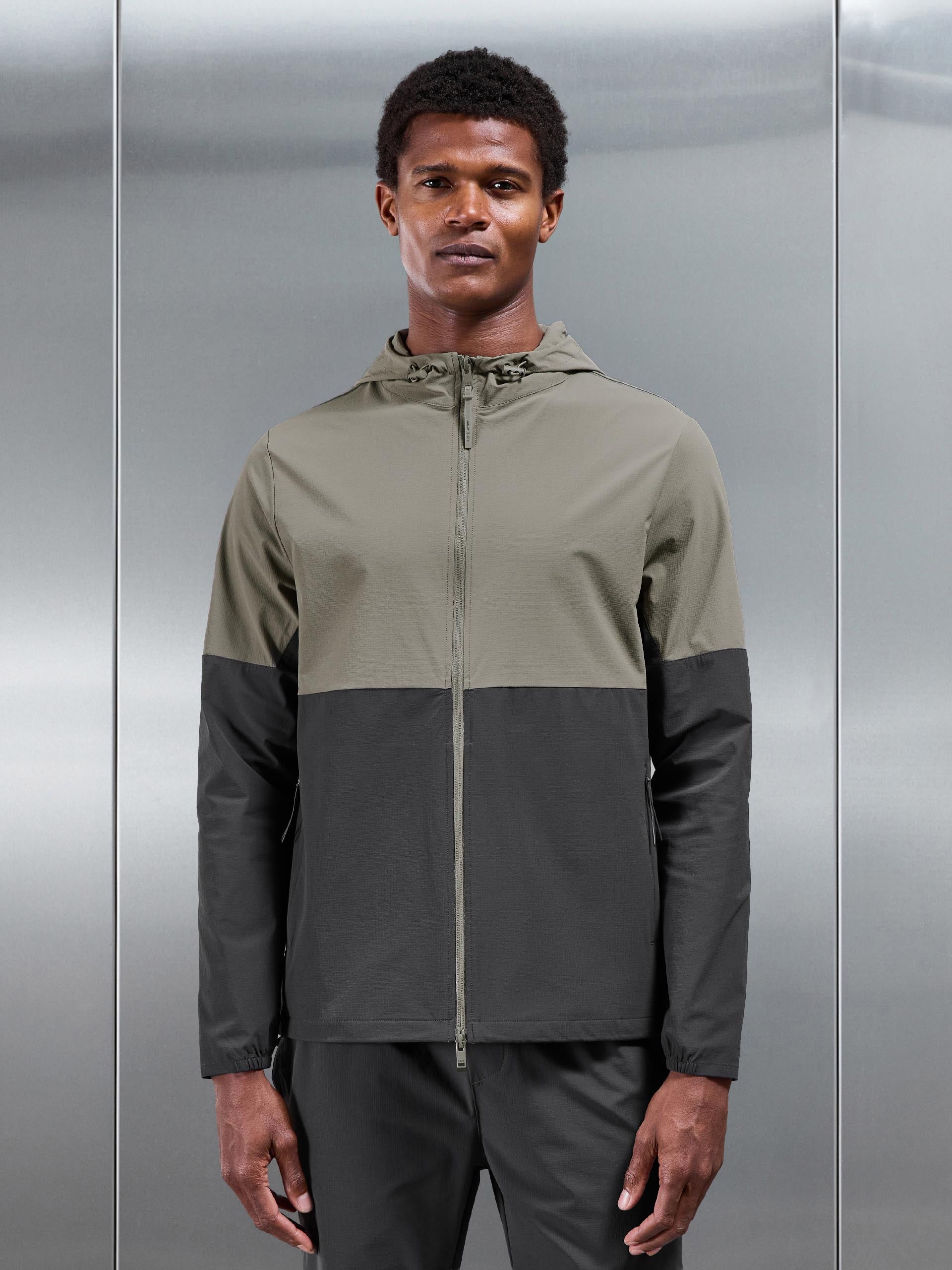 Mens Active Technical Colour Block Windbreaker in Olive Grey