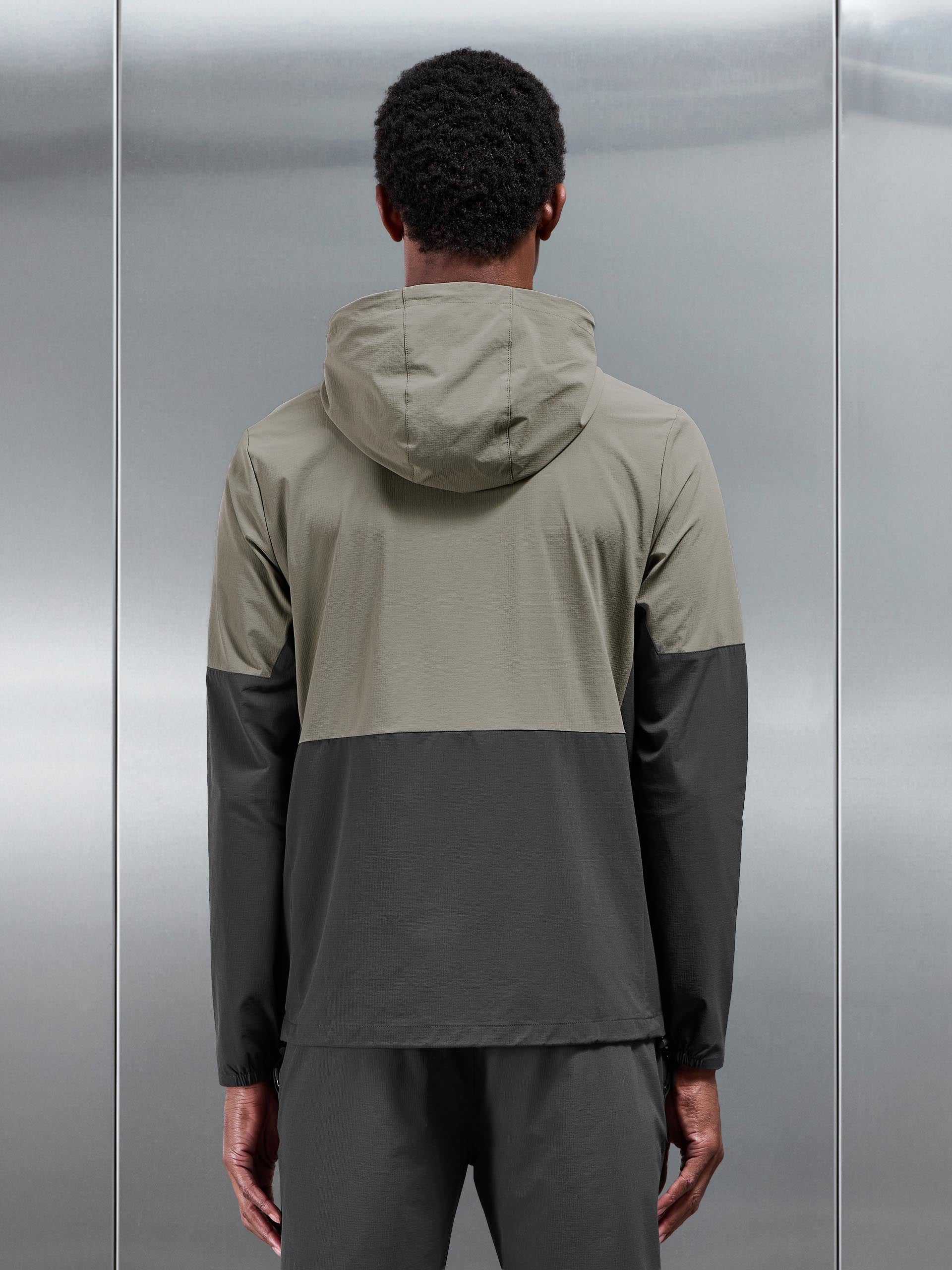 Mens Active Technical Colour Block Windbreaker in Olive Grey