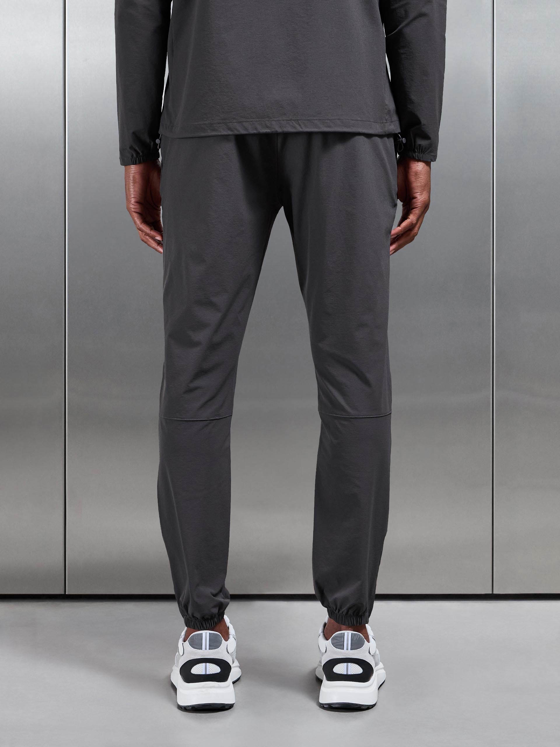 Mens Active Technical Cuffed Trackpant in Grey