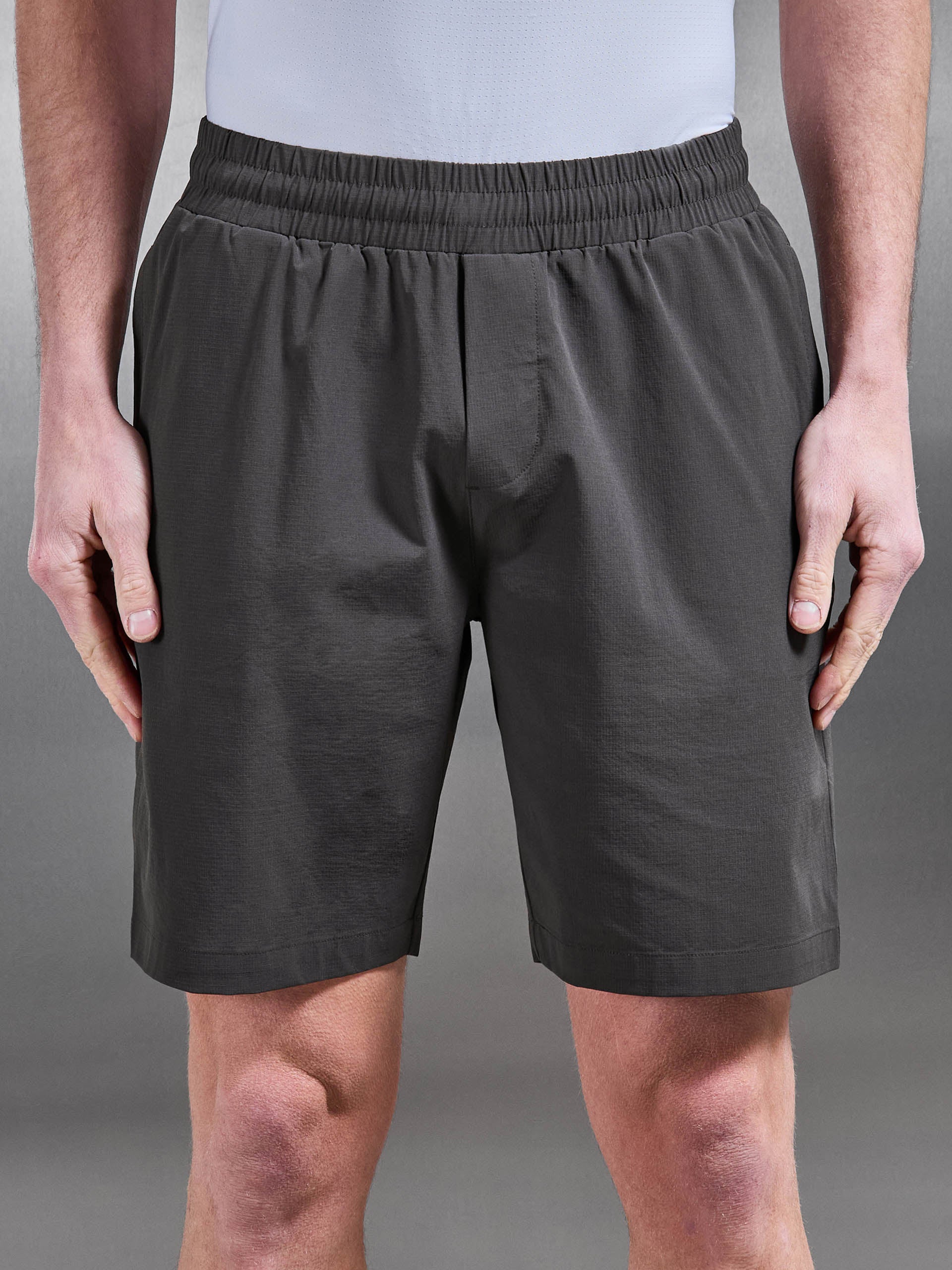 Mens Active Technical Short in Grey