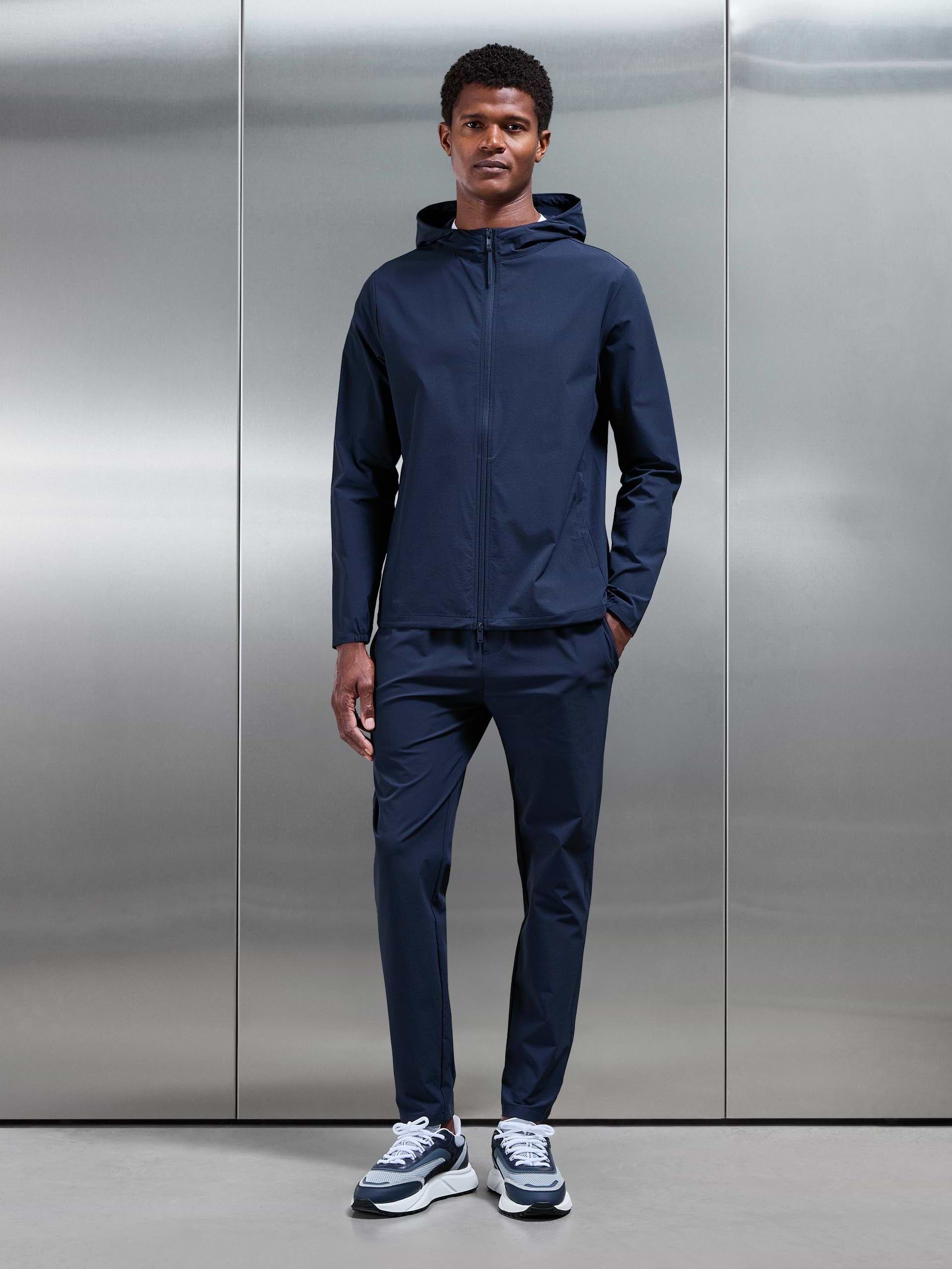 Mens Active Technical Tapered Trackpant in Navy