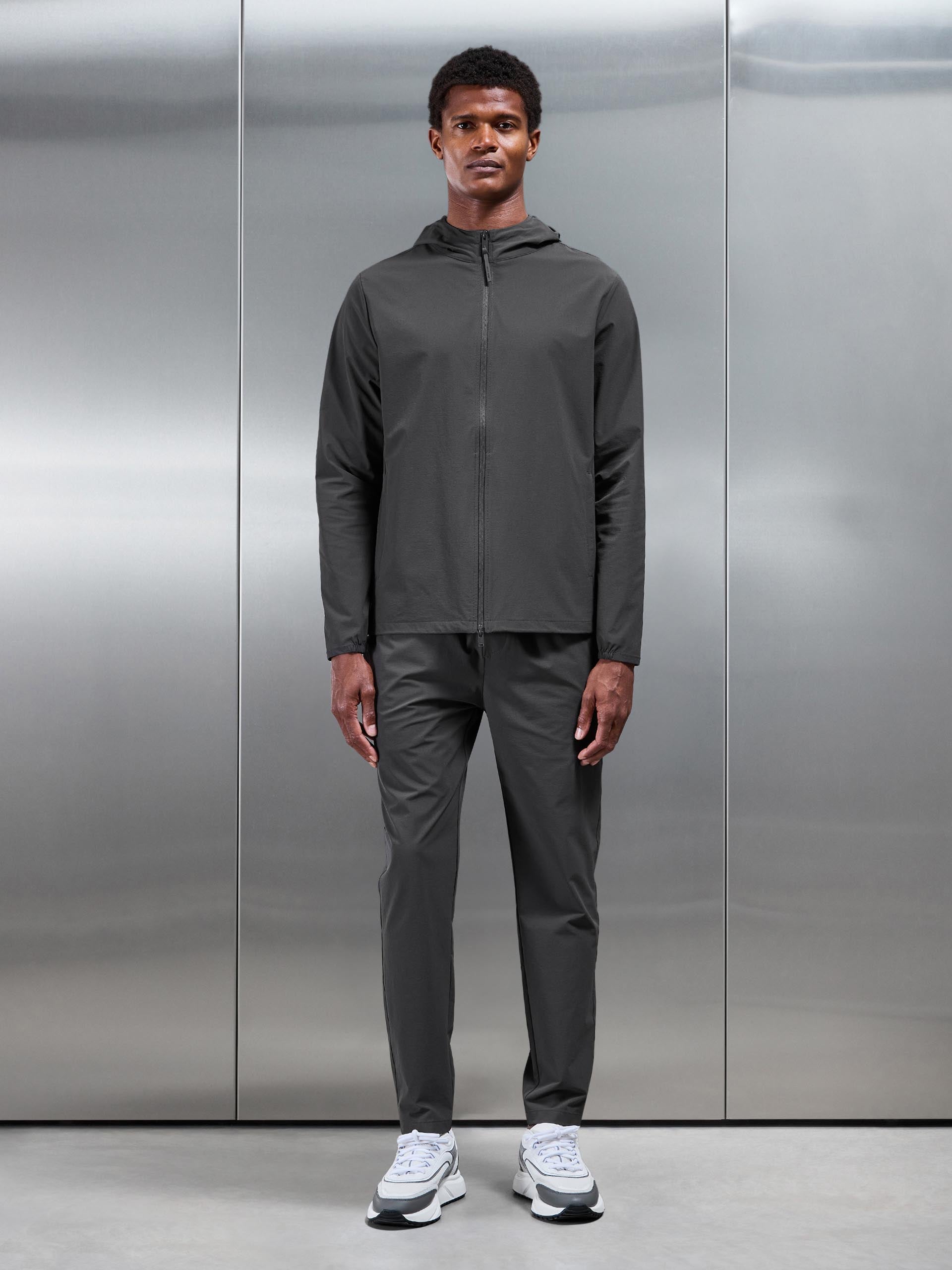 Mens Active Technical Windbreaker in Grey