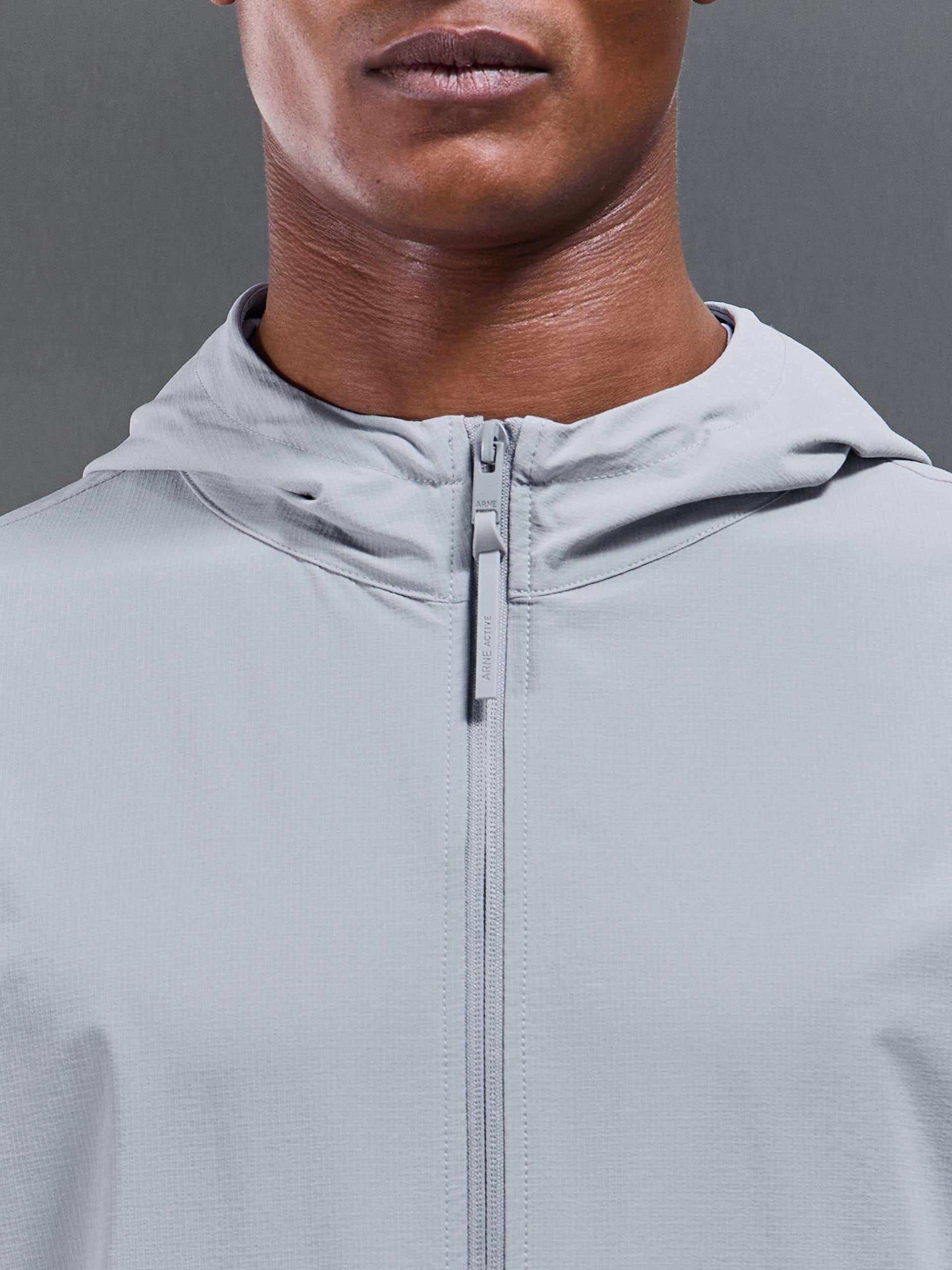 Mens Active Technical Windbreaker in Mid Grey