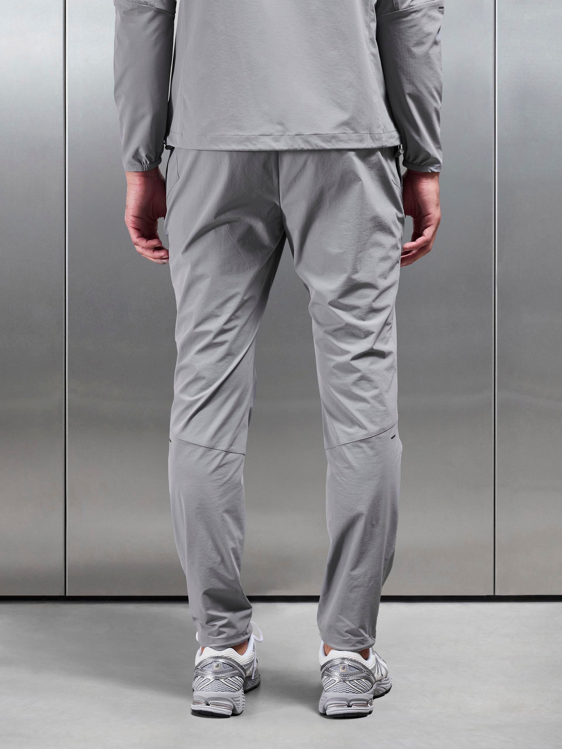 Mens Active Trackpant in Mid Grey