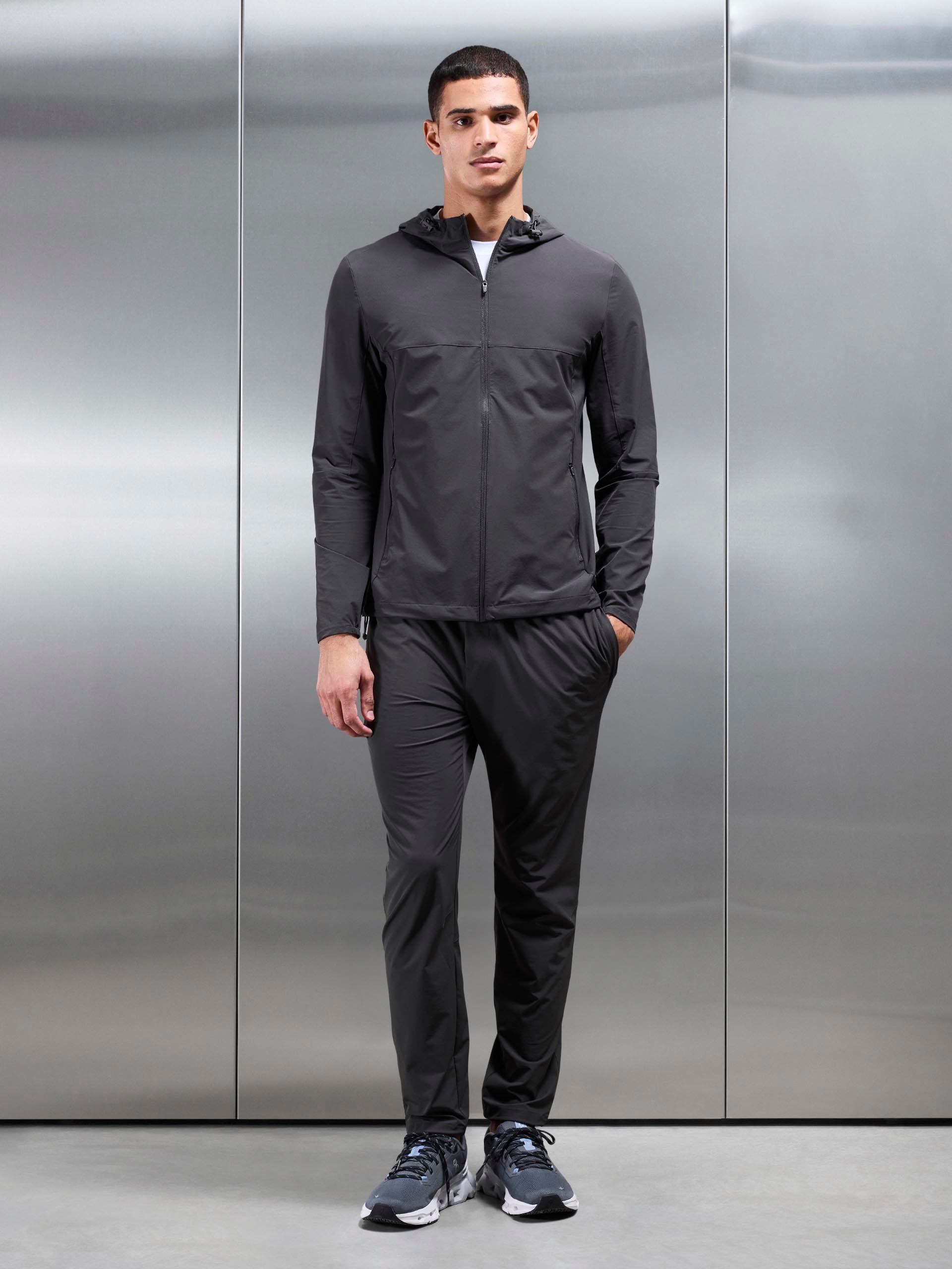 Mens Active Windbreaker in Grey