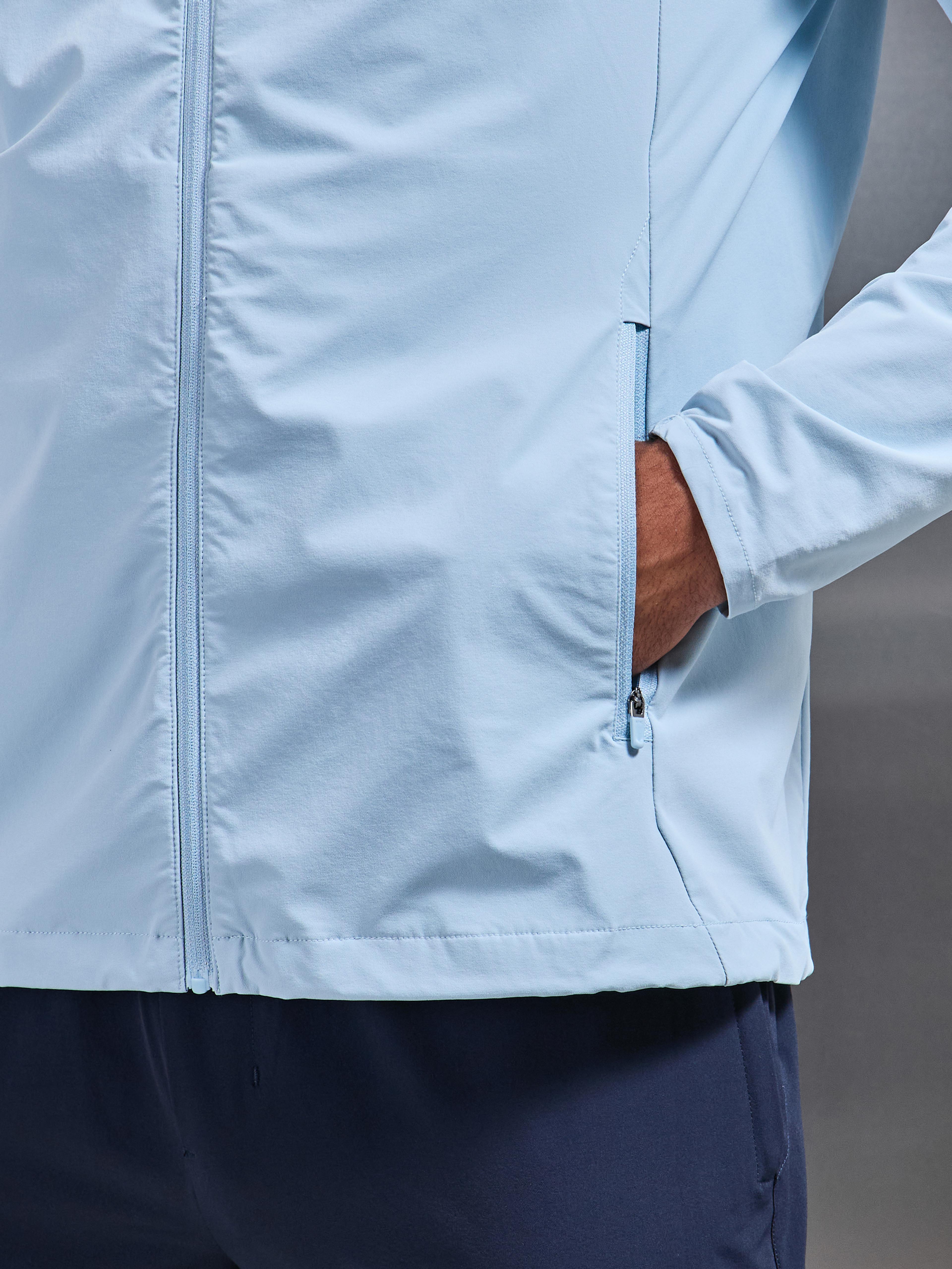 Mens Active Windbreaker in Light Blue