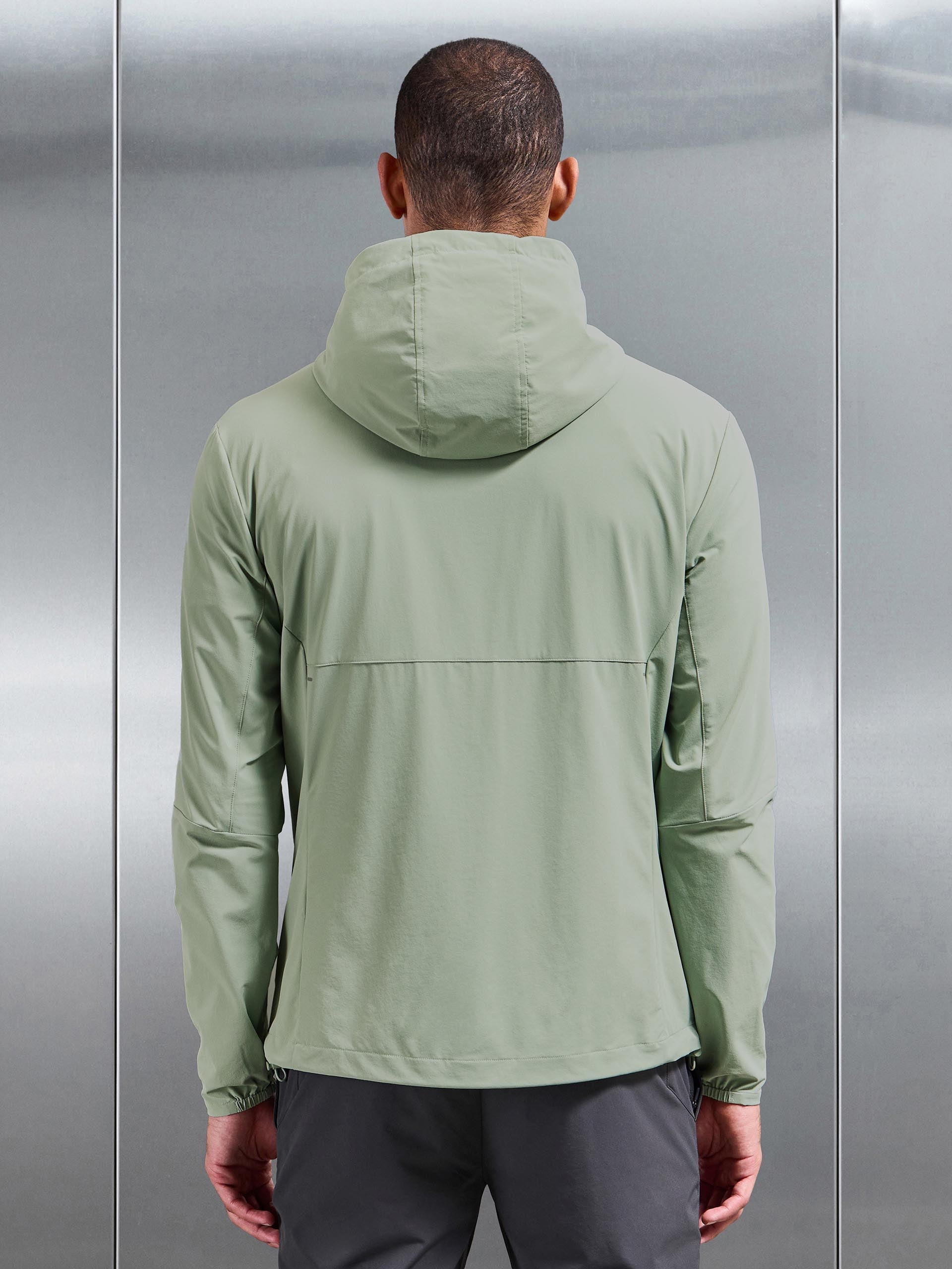 Mens Active Windbreaker in Light Sage