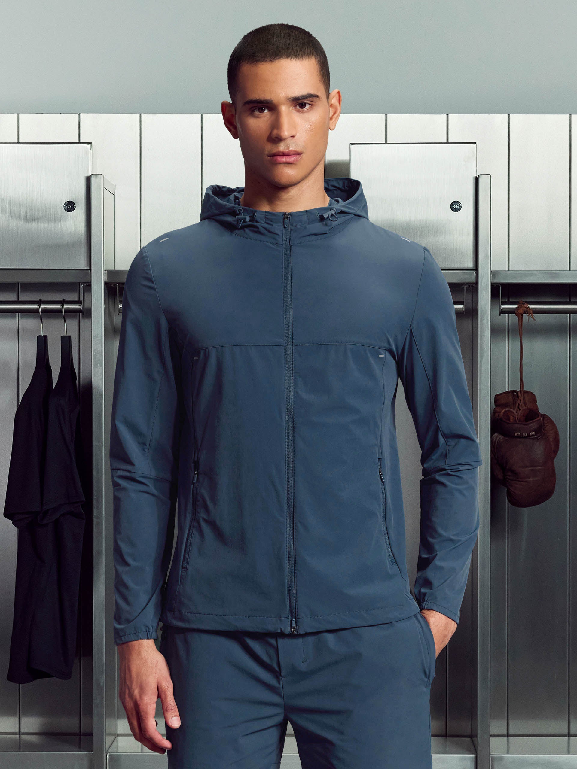 Mens Active Windbreaker in Steel Blue