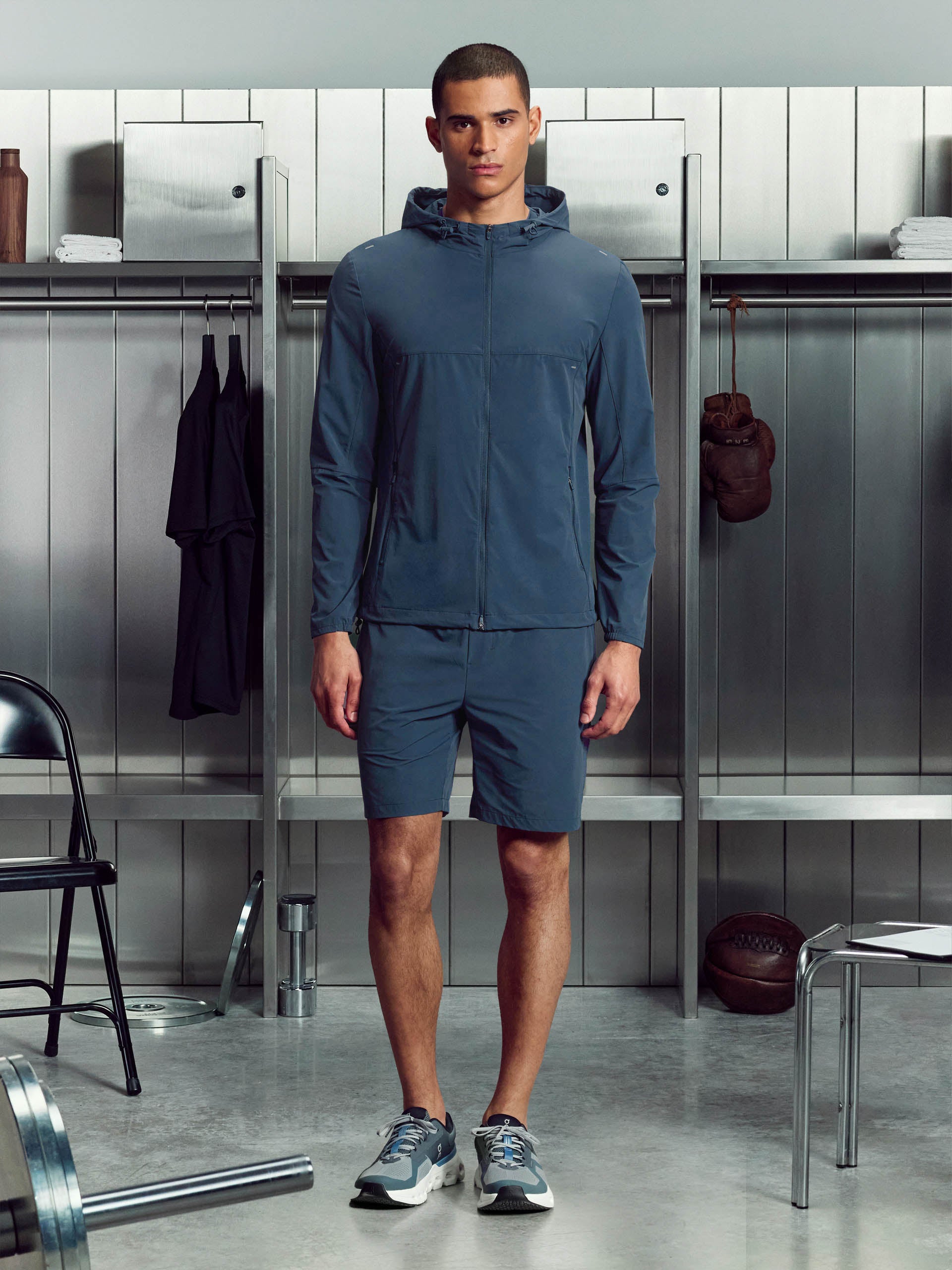 Mens Active Windbreaker in Steel Blue