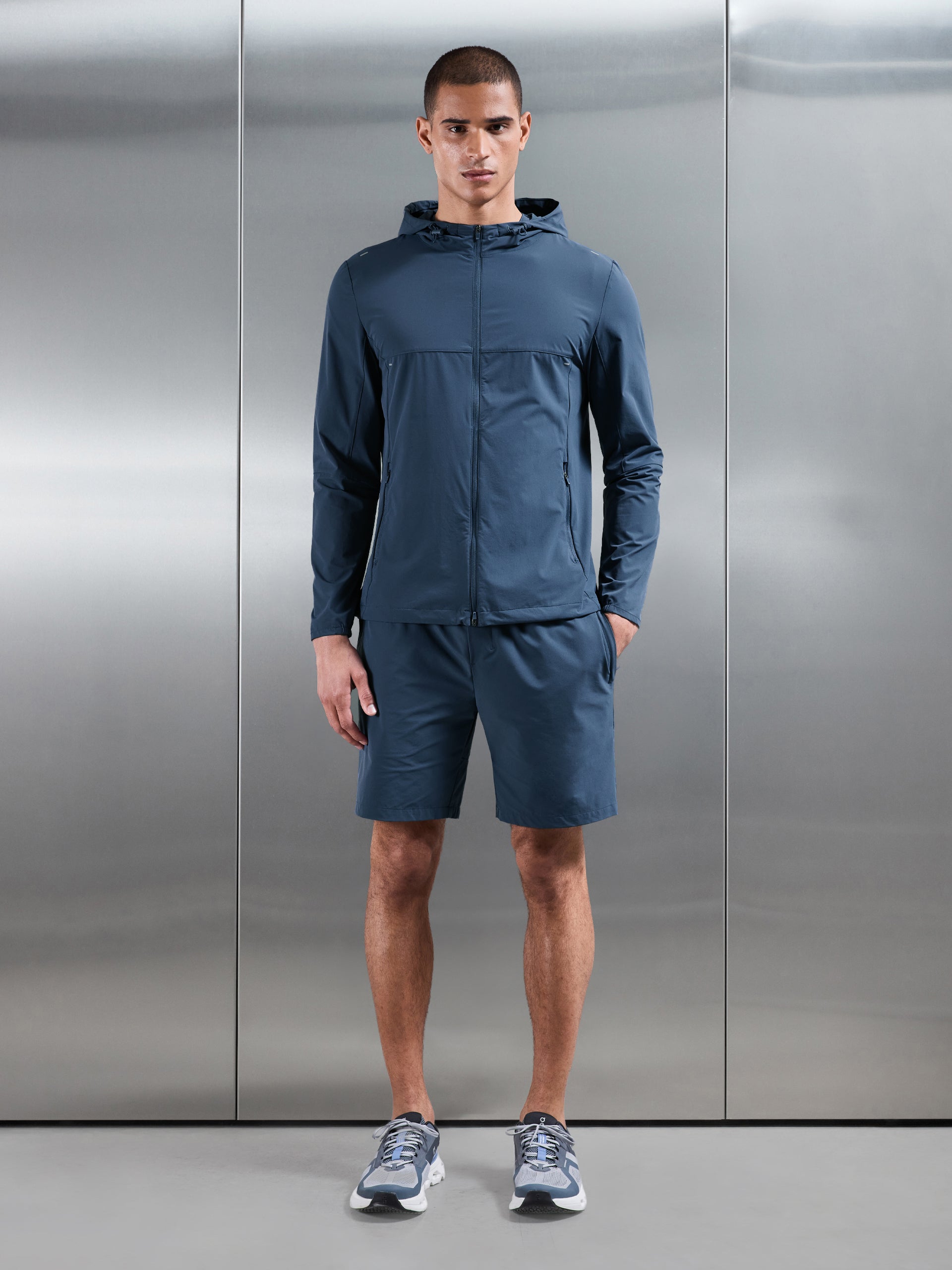 Mens Active Windbreaker in Steel Blue