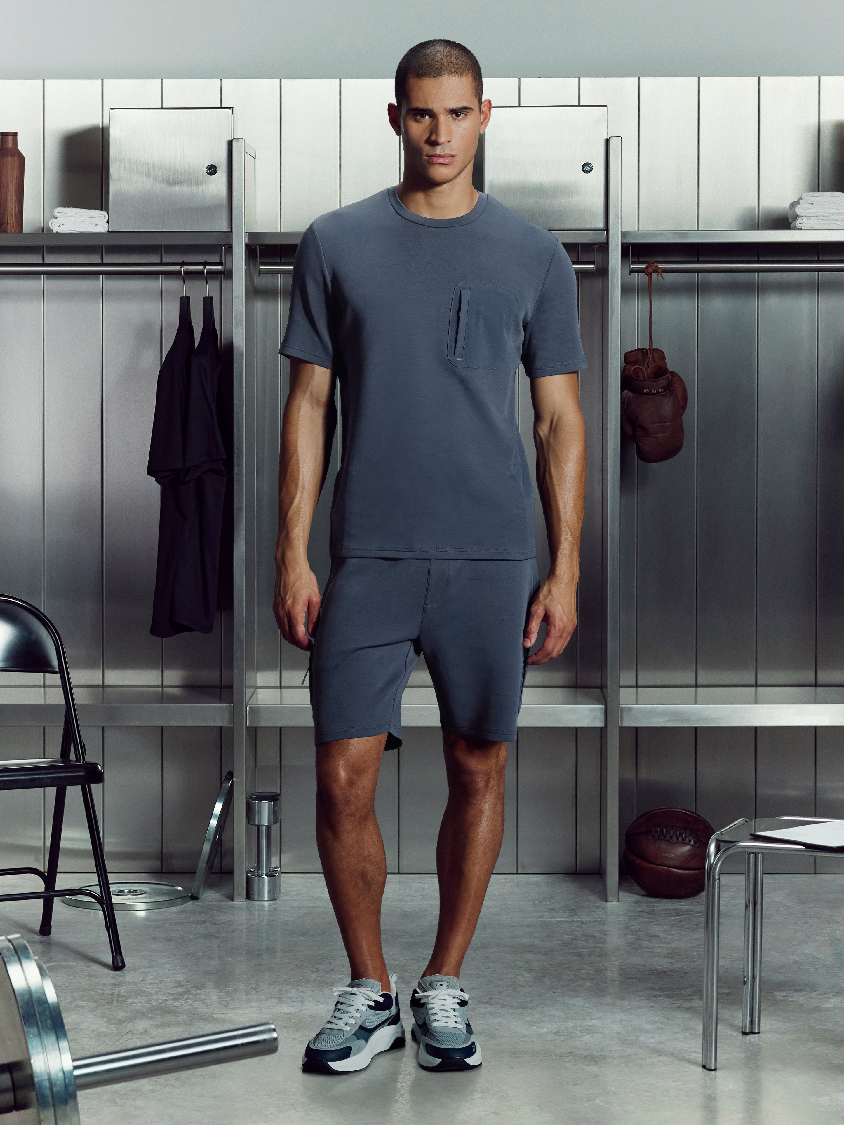 Mens AirTech Hybrid Cargo Short in Slate Blue
