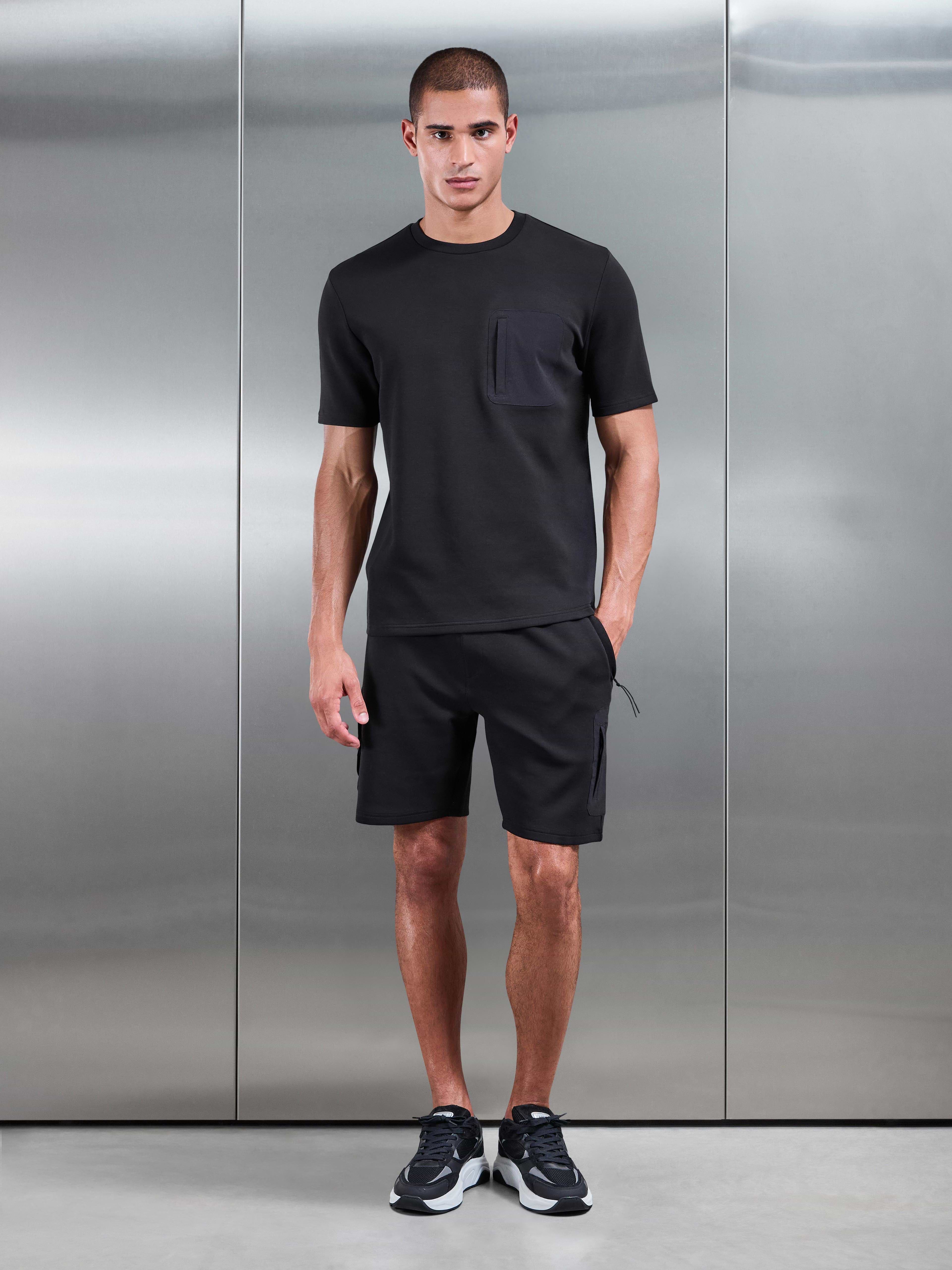 Mens AirTech Hybrid Pocket T-Shirt in Black