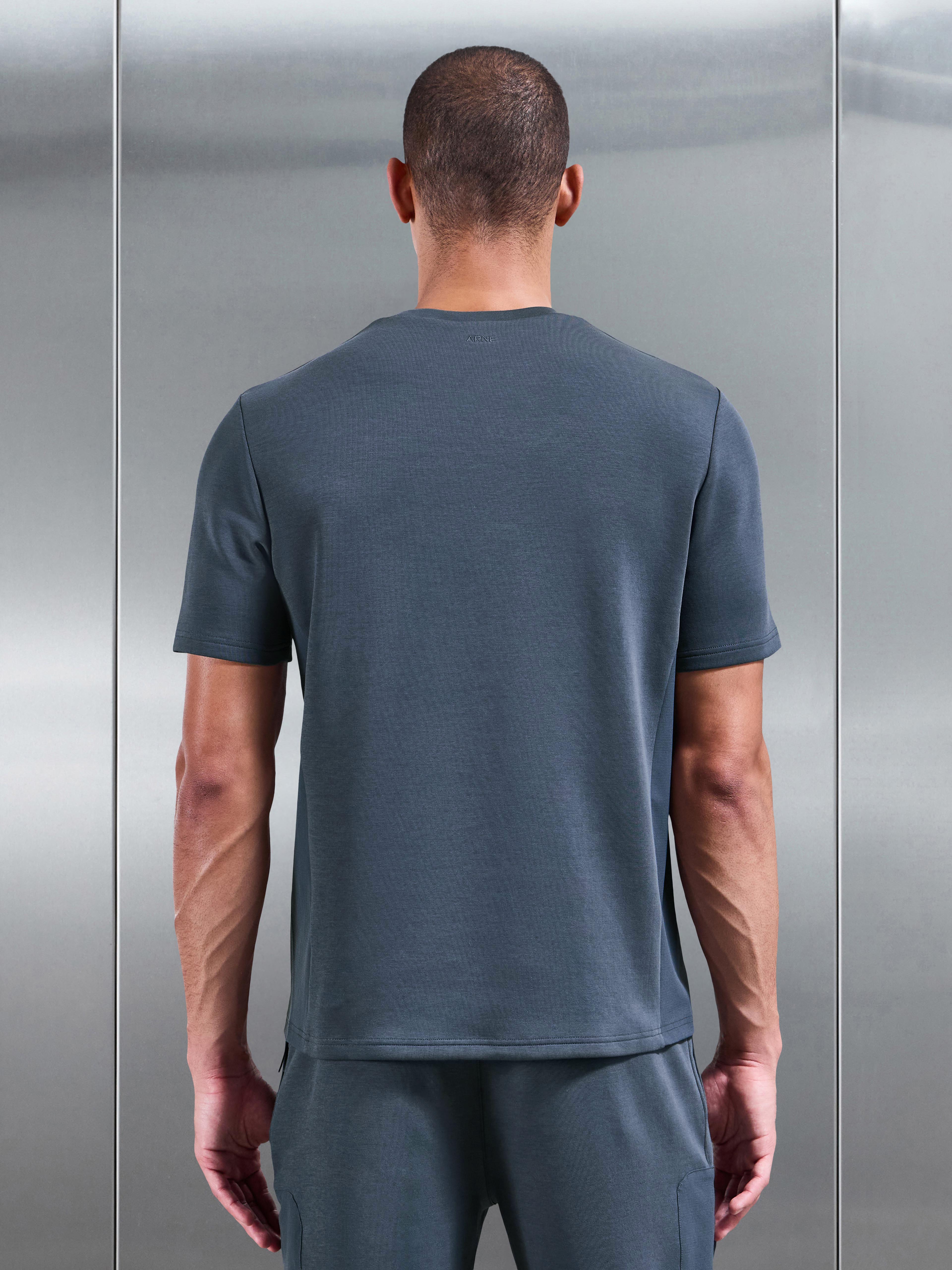 Mens AirTech Hybrid Pocket T-Shirt in Slate Blue
