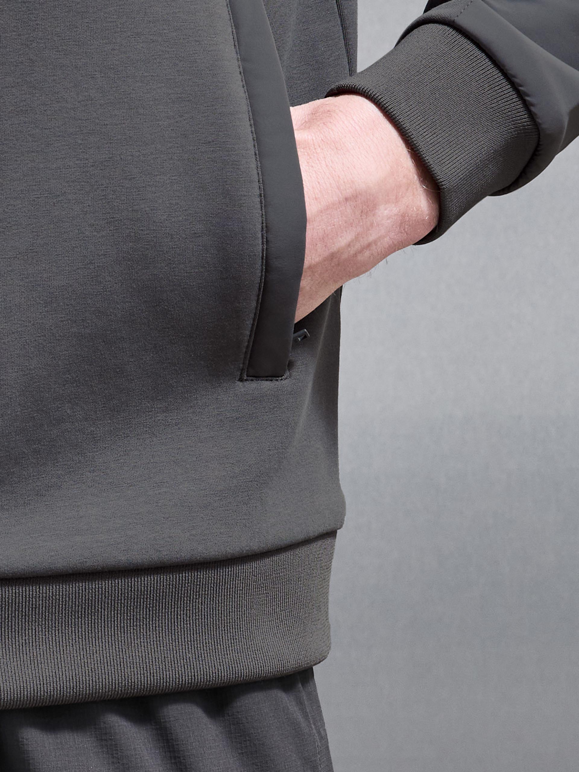Mens Apex Hybrid Jersey Windbreaker in Grey