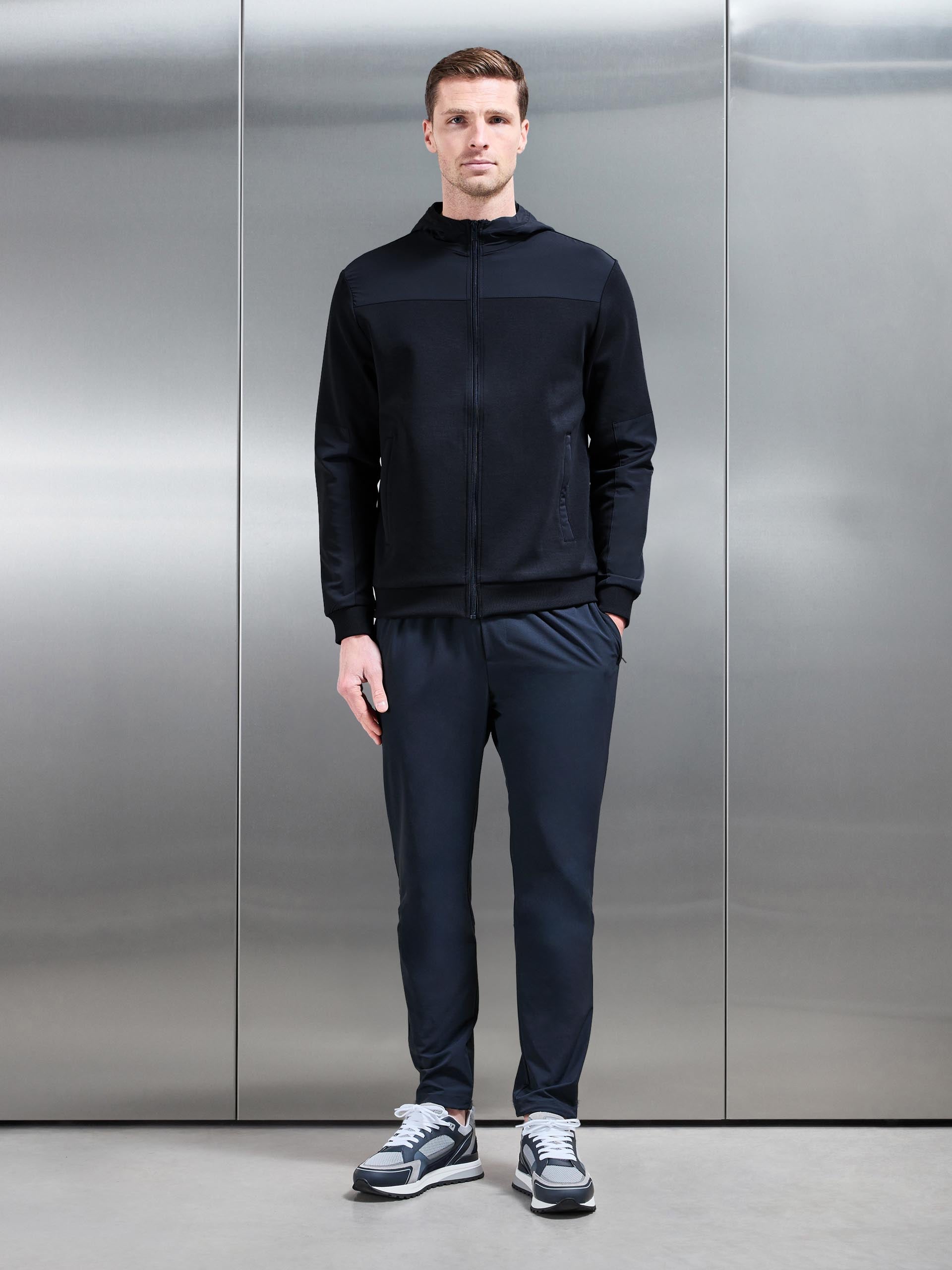 Mens Apex Hybrid Jersey Windbreaker in Navy