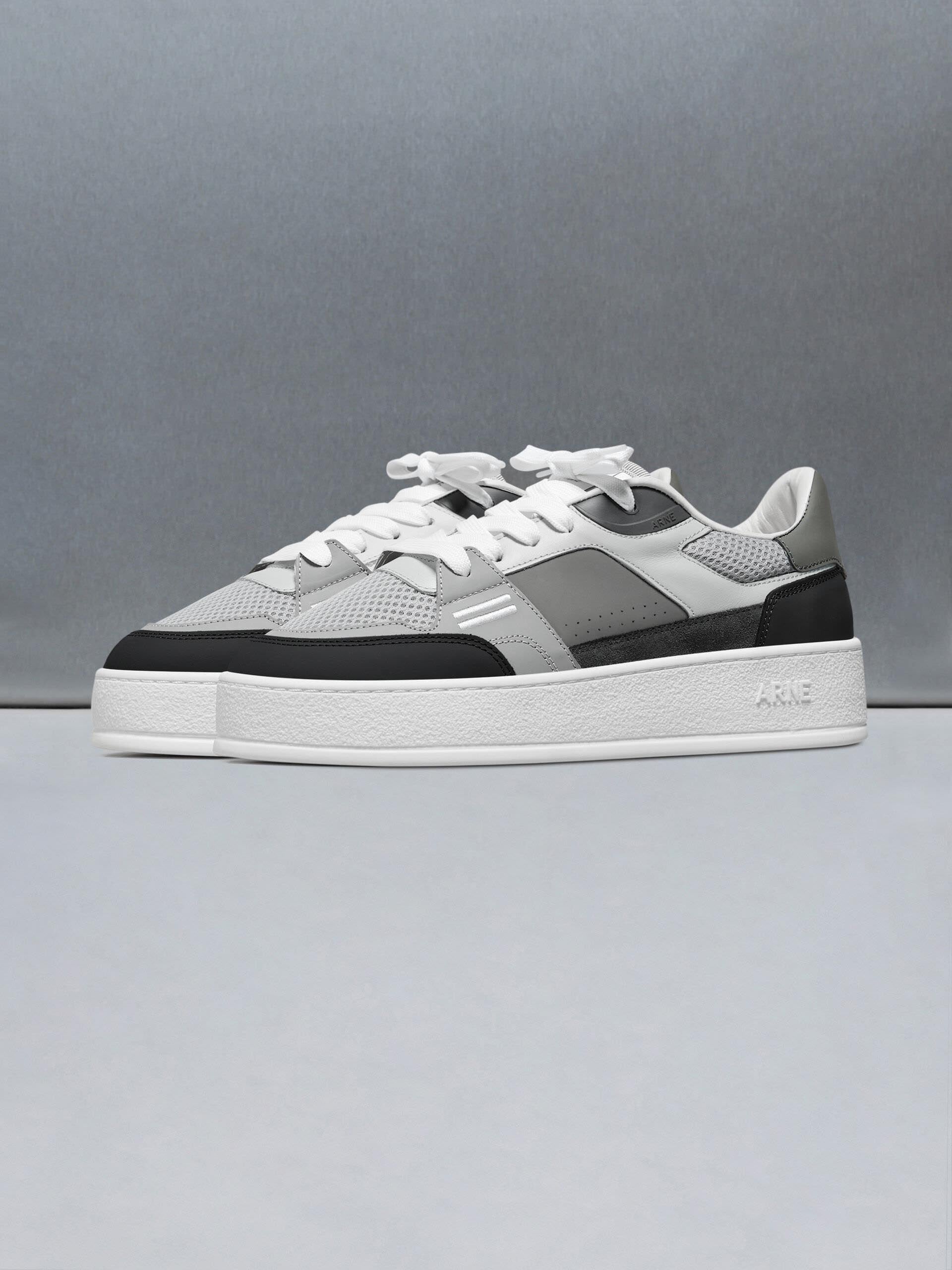 Mens Arena Trainer 2.0 in Grey Black